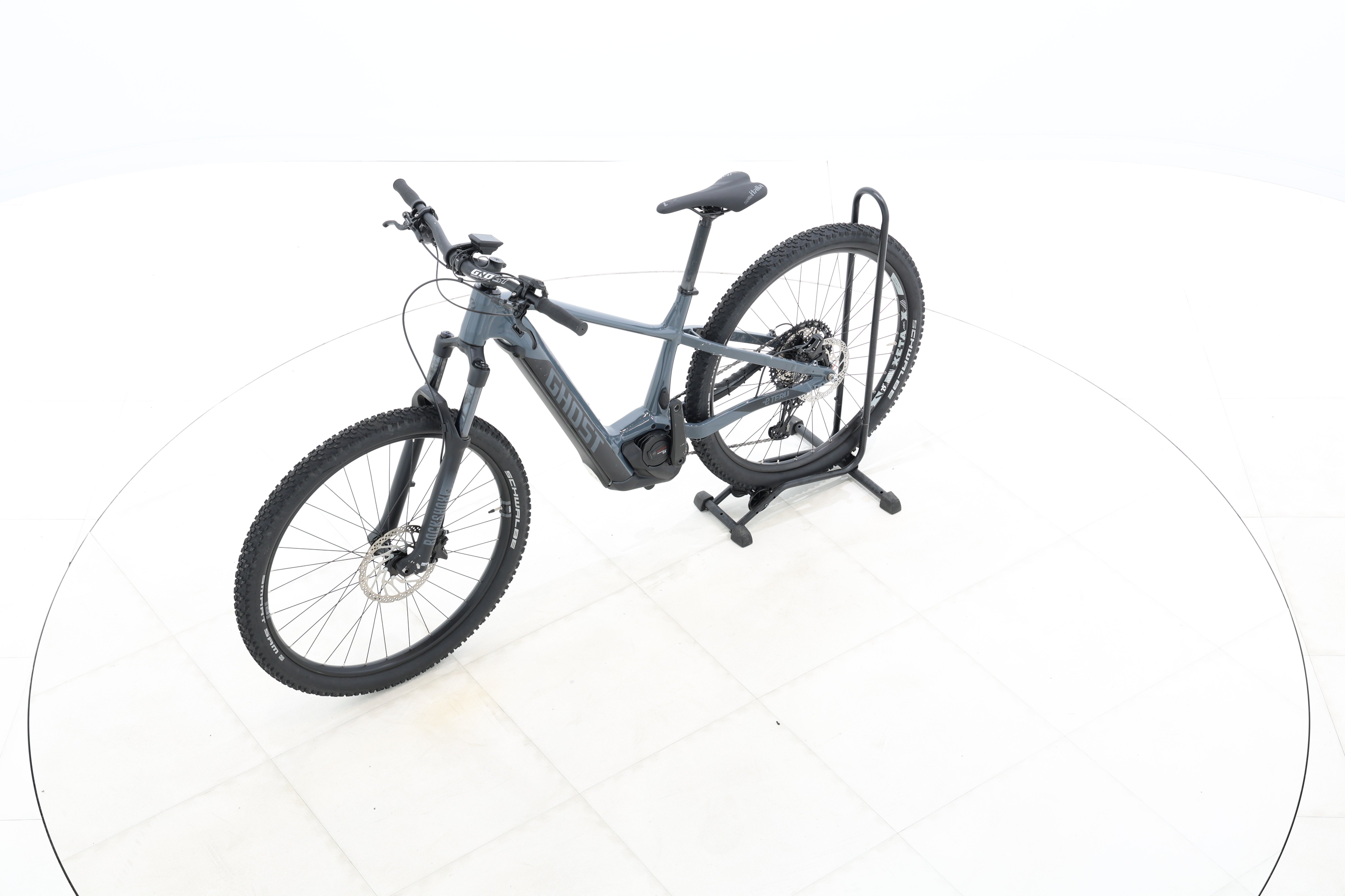 d678cfd7-7c76-42c5-8a89-6d16a9677b4a