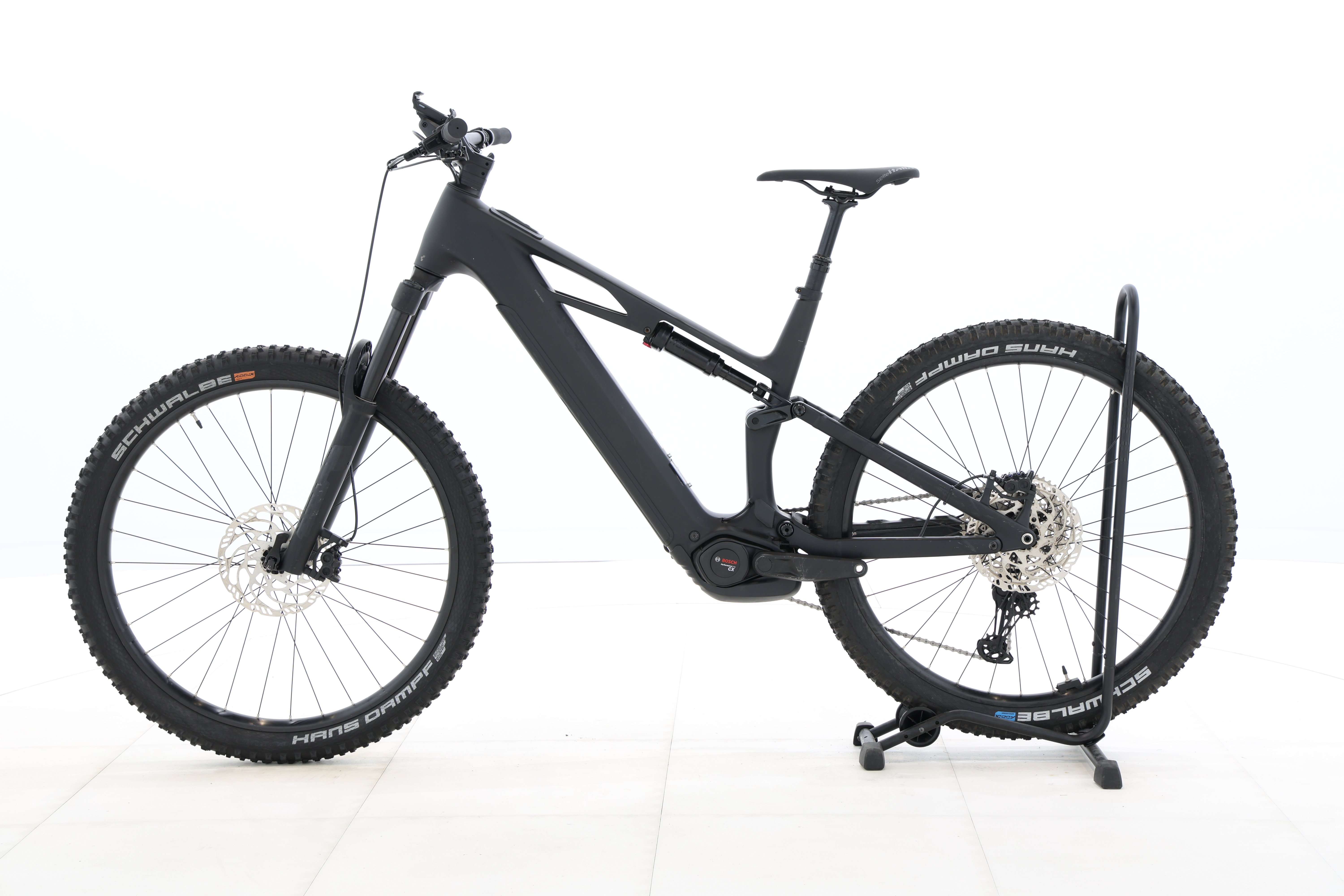 f22adf44-b665-49ff-8bf5-efaac2f2883b