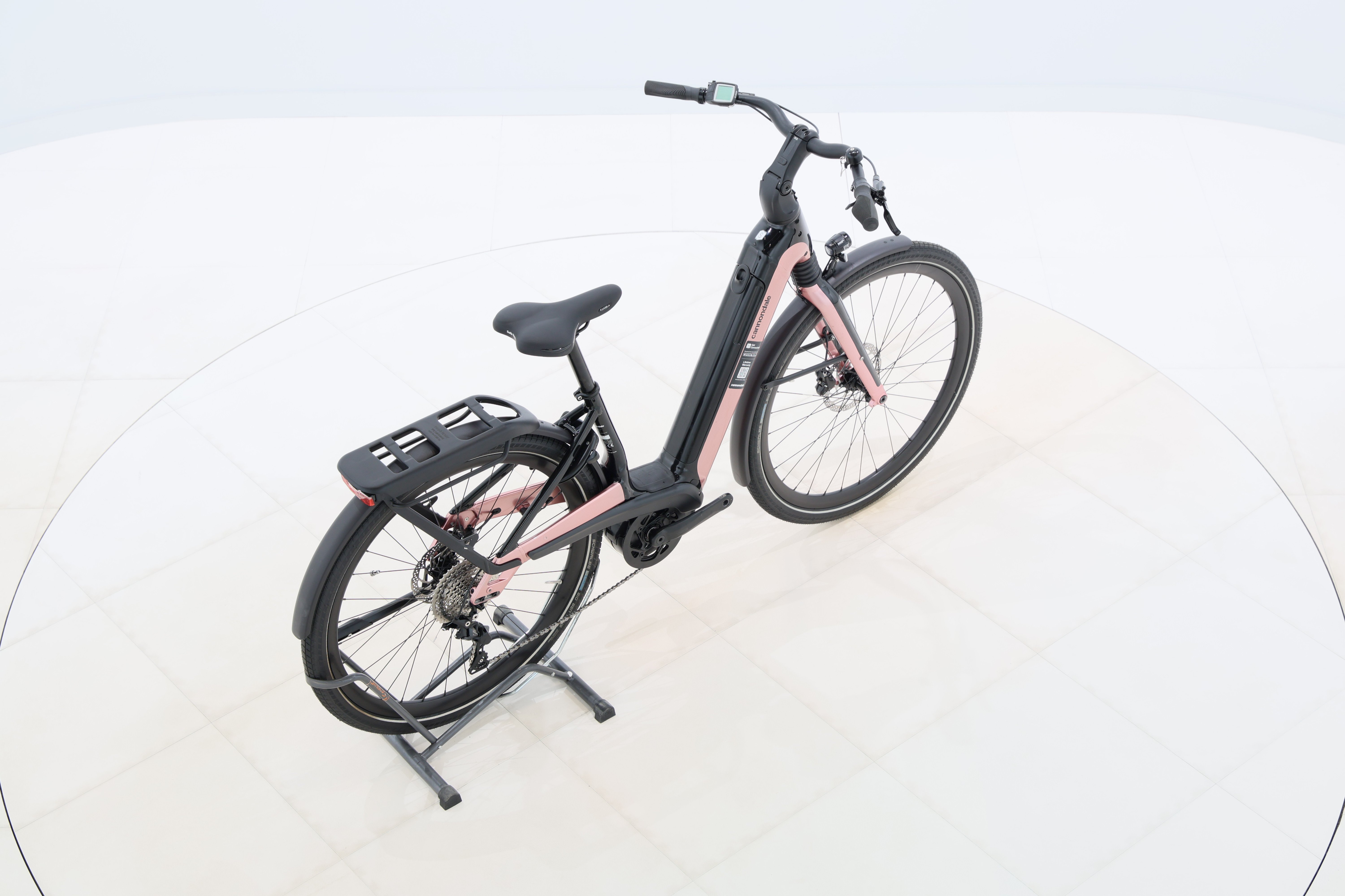 63b3c93a-2772-42dd-9aec-2b89341191af