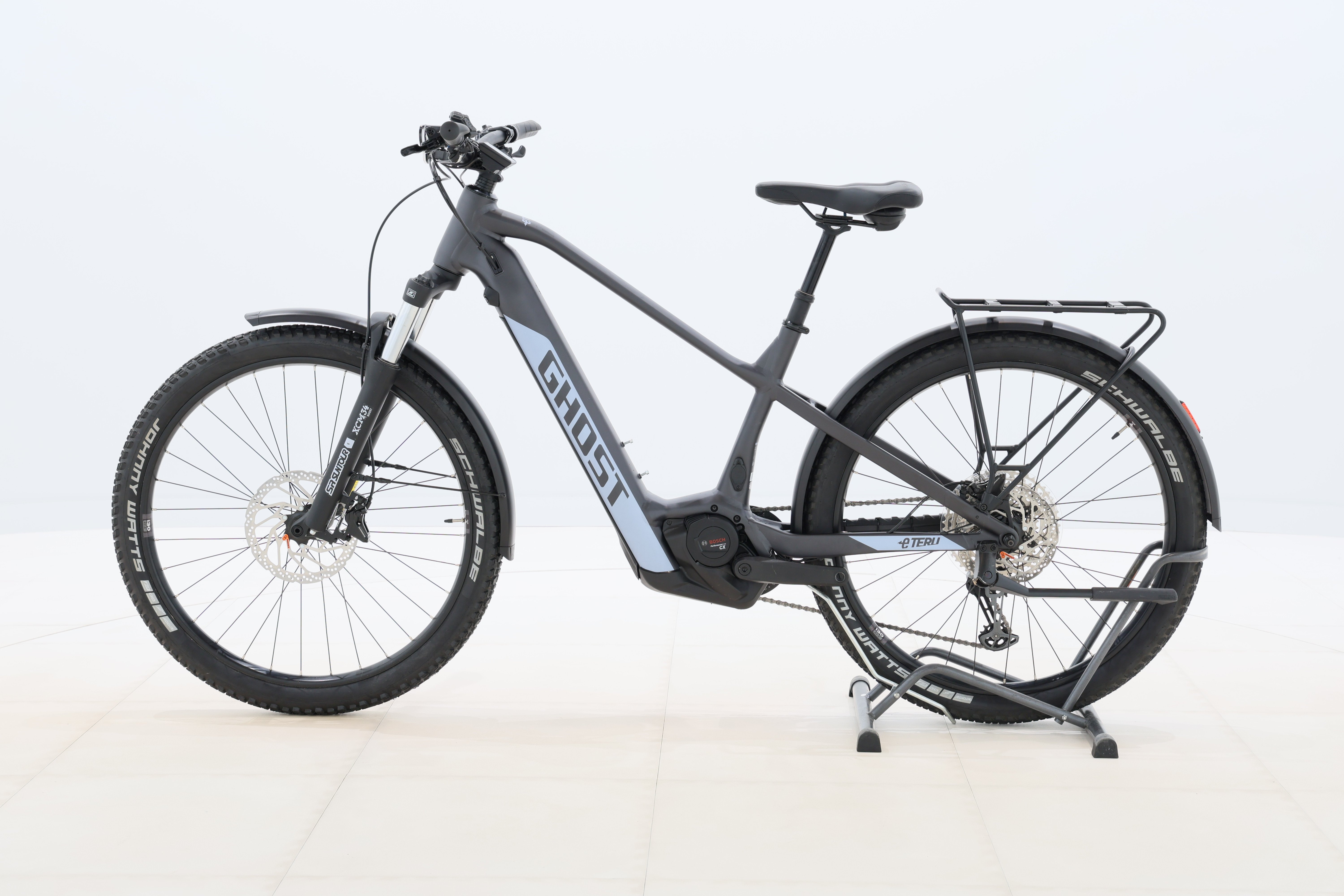 cc8046a4-f4b8-4706-a102-7f626f1284a1