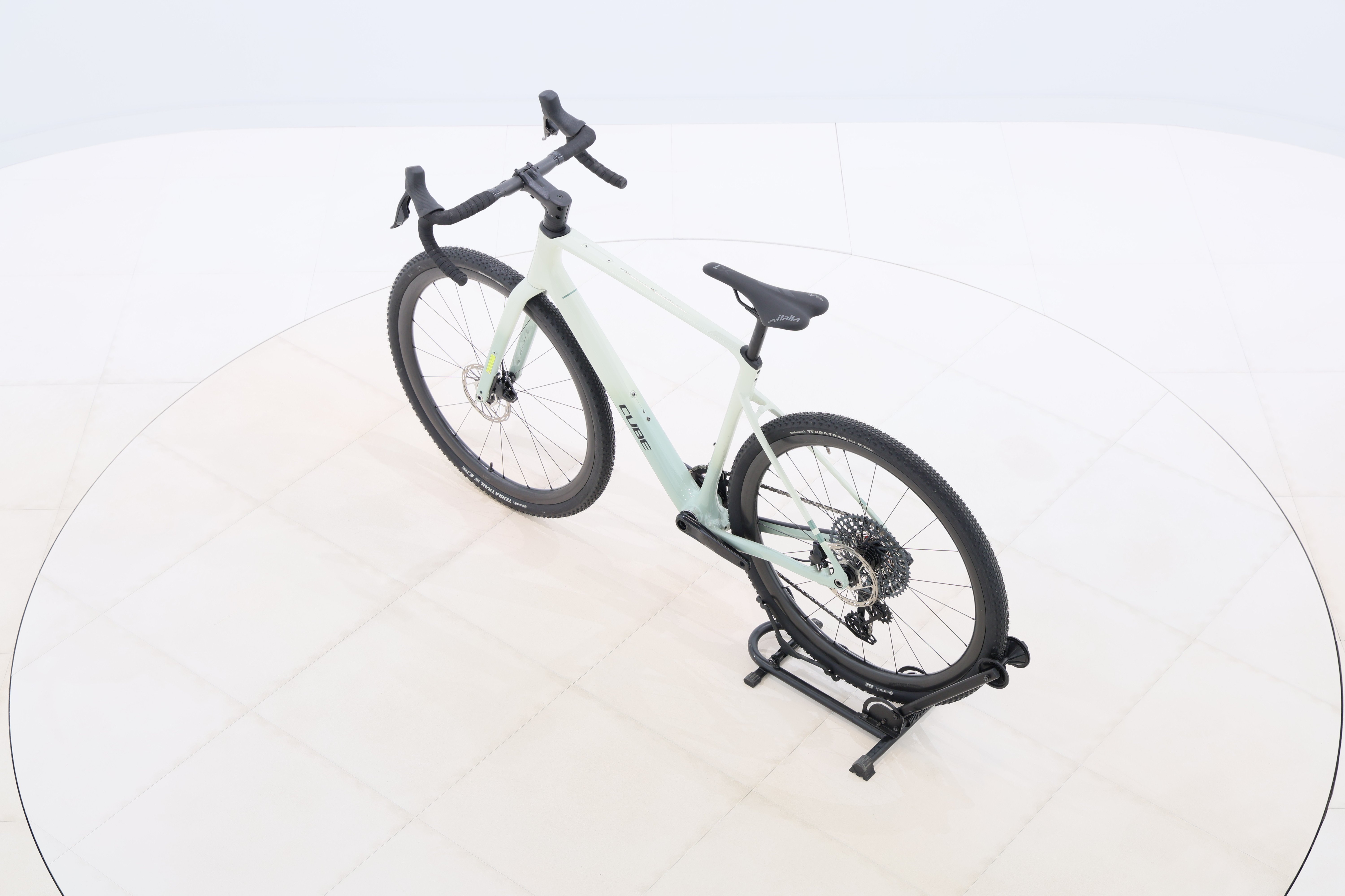 387aec47-6bd5-4949-8cd9-d1c6f5c18363