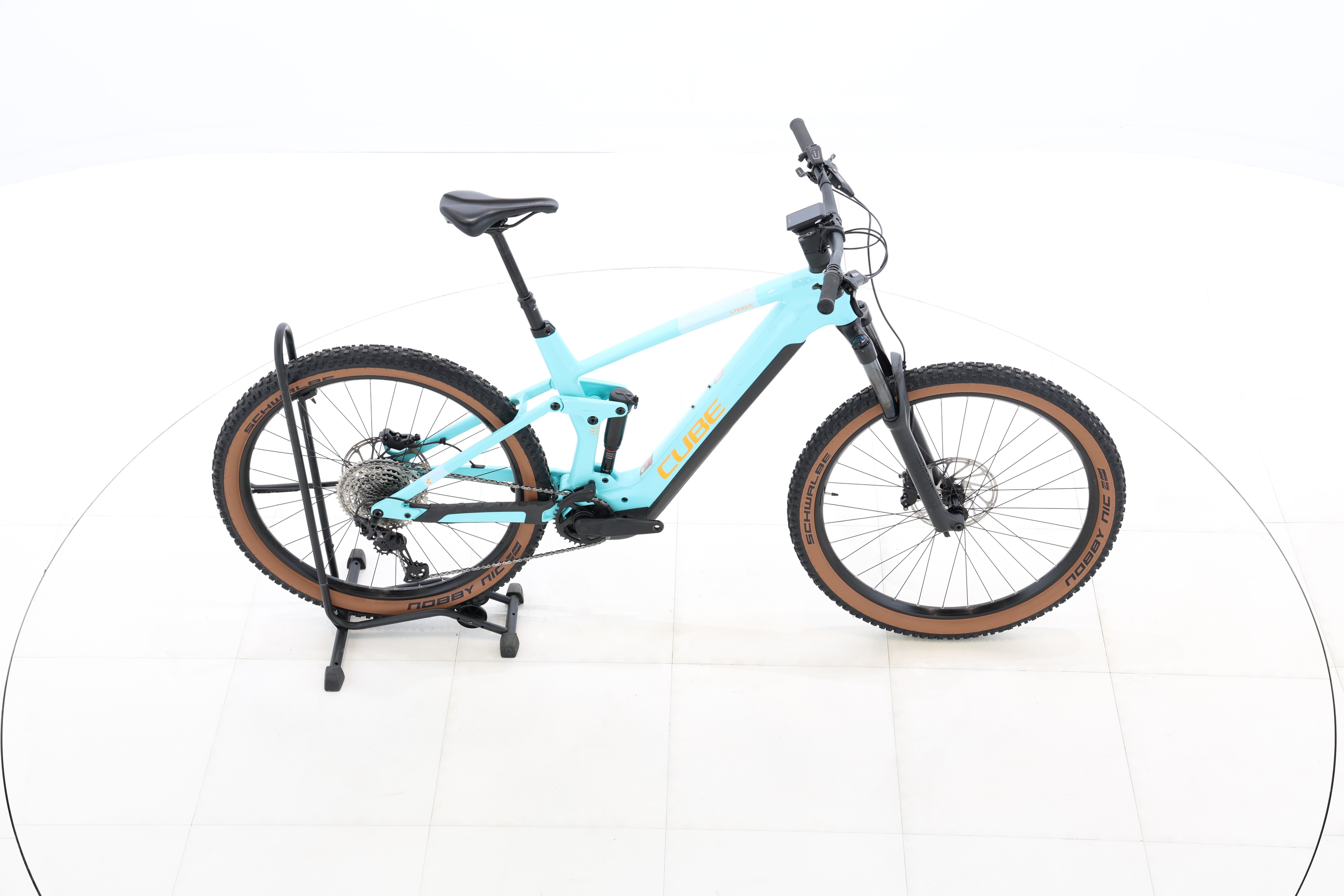 51e6ccf6-b5c9-4b79-b3c6-2bccd2a016af