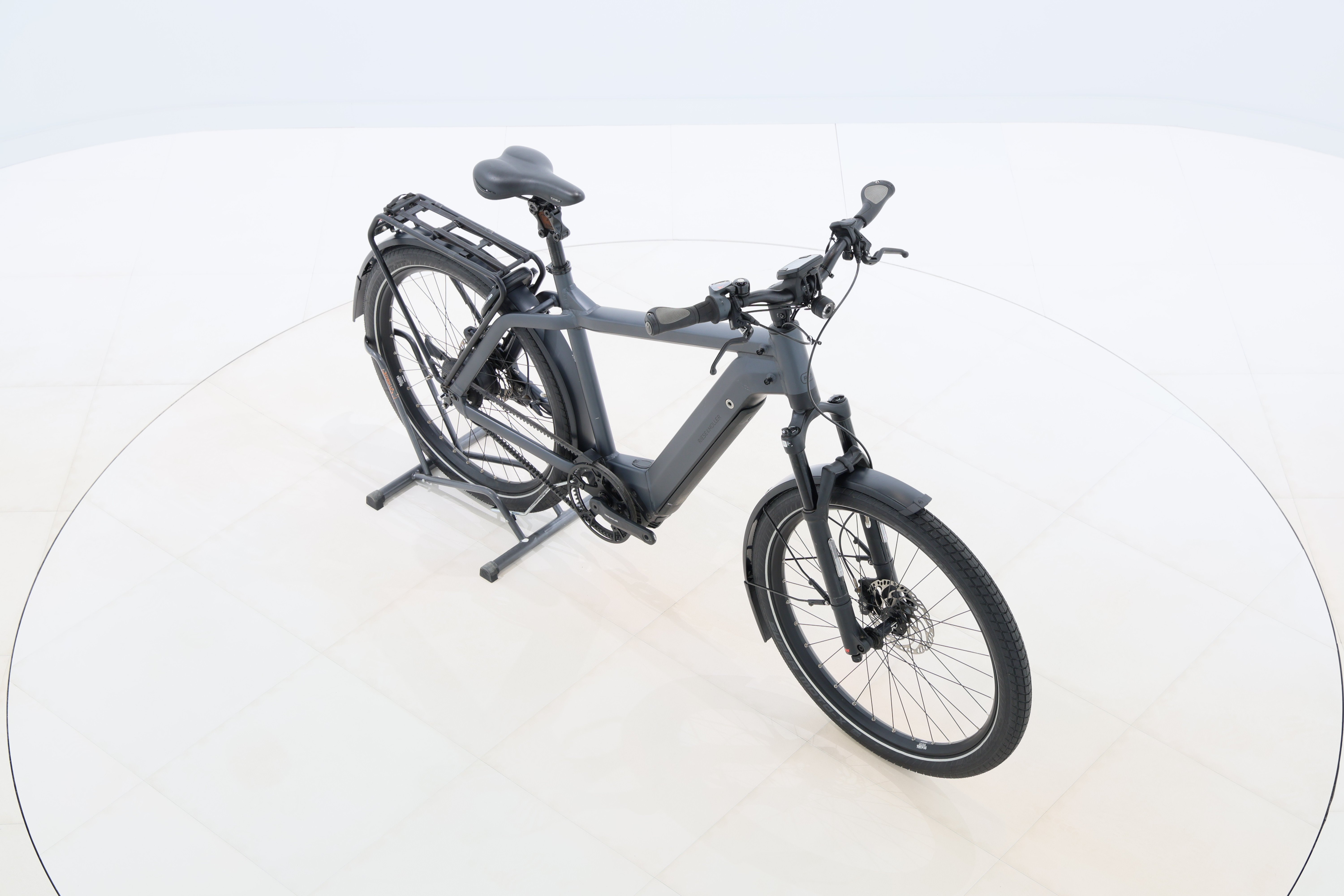 ebb9d5dc-1ee8-4737-af25-cec79a3bcb02