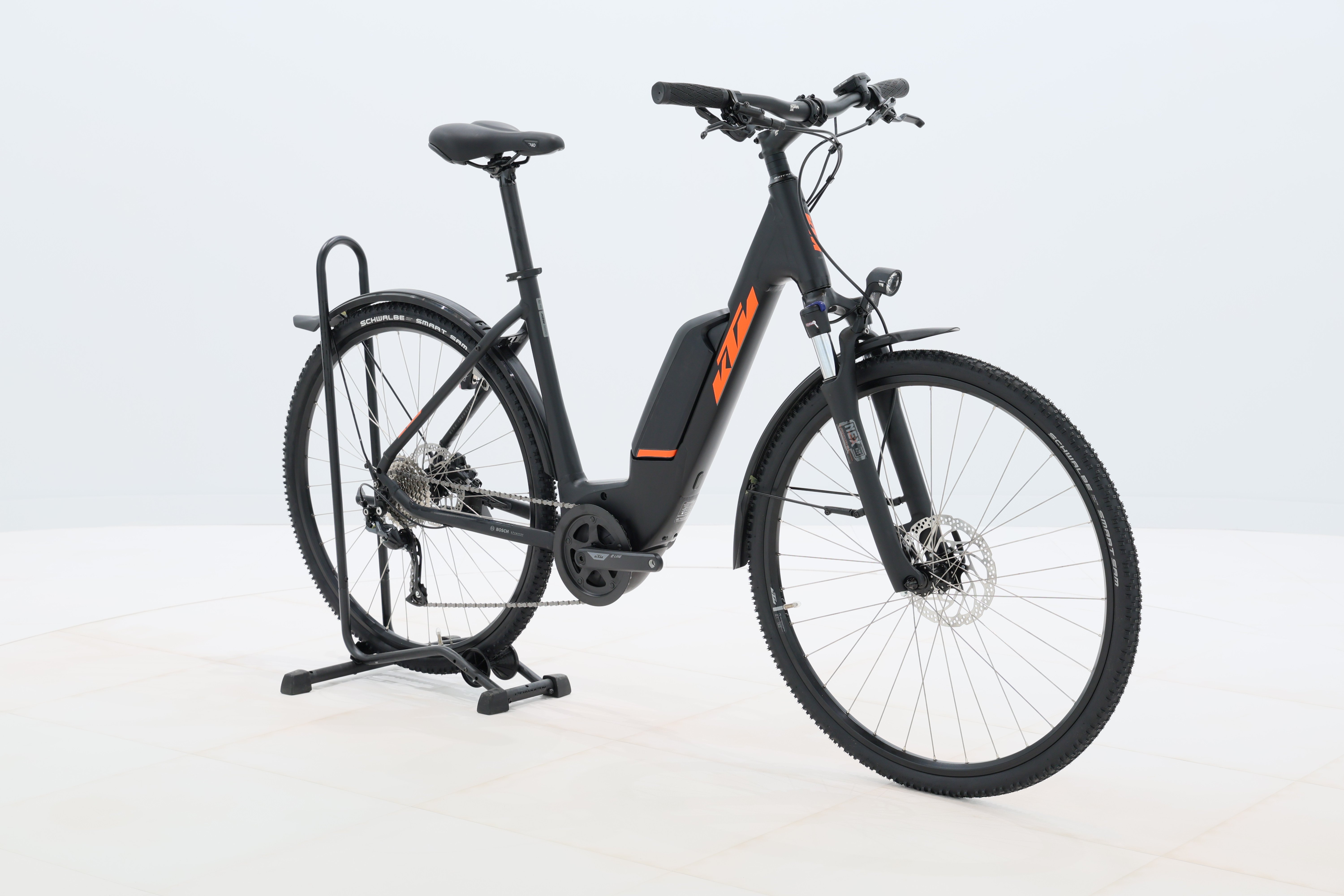 b6f0fbae-36fb-4fdd-a8c1-d939d9763afa