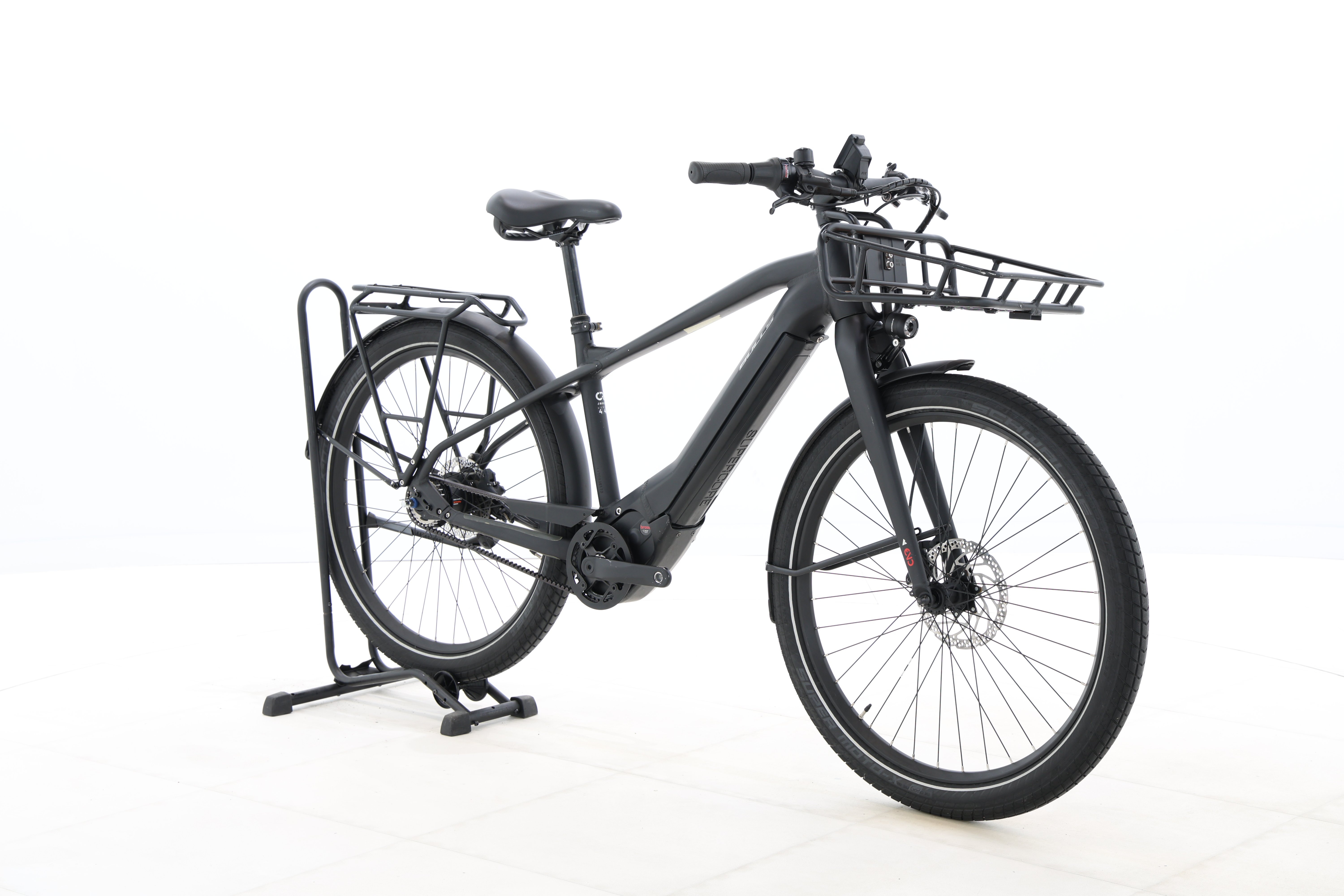 d8e3200e-faea-432b-95b4-68f4dbc1ceab