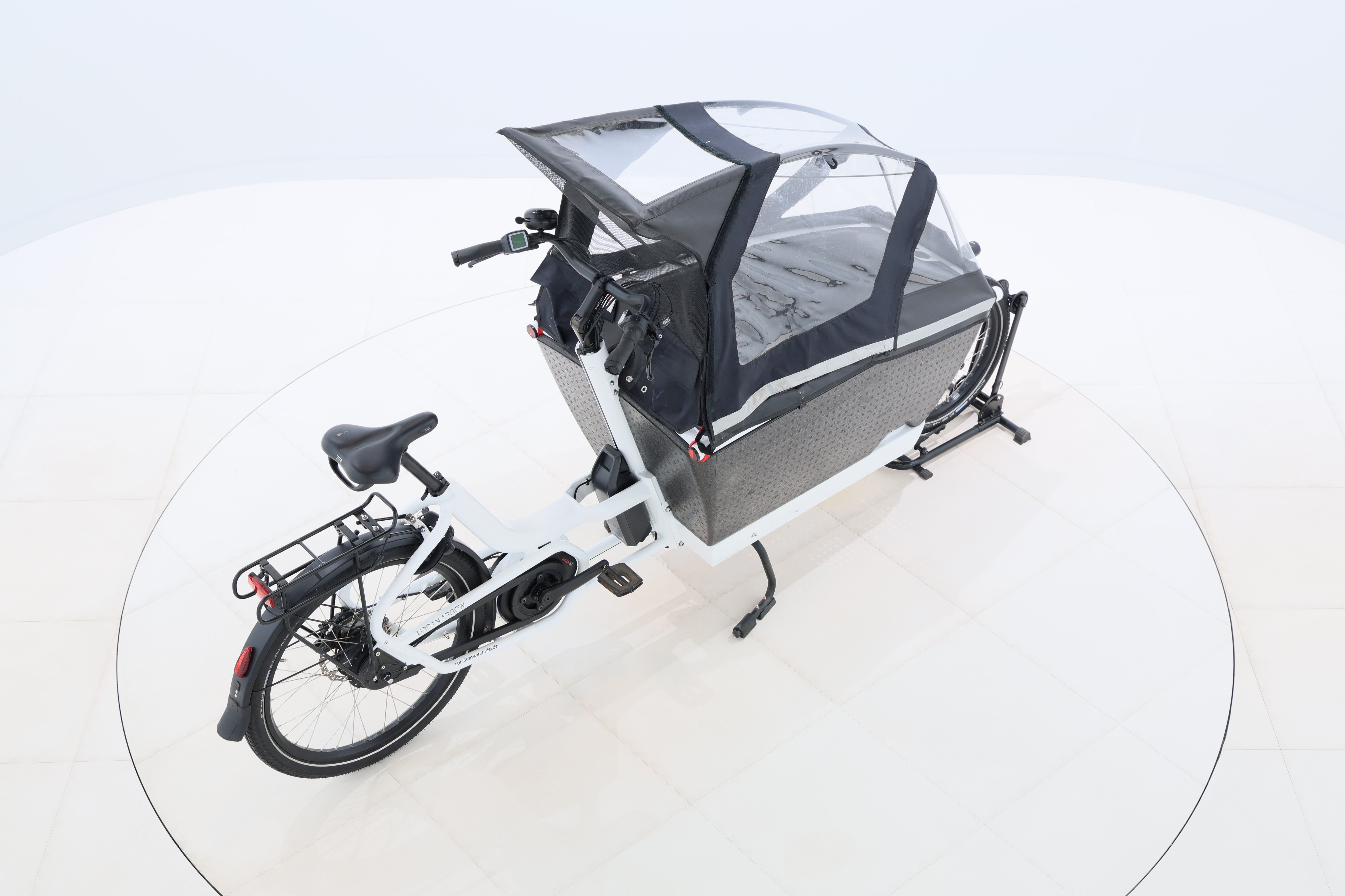 f27a3201-d567-4349-95b1-dfe0e04fda71