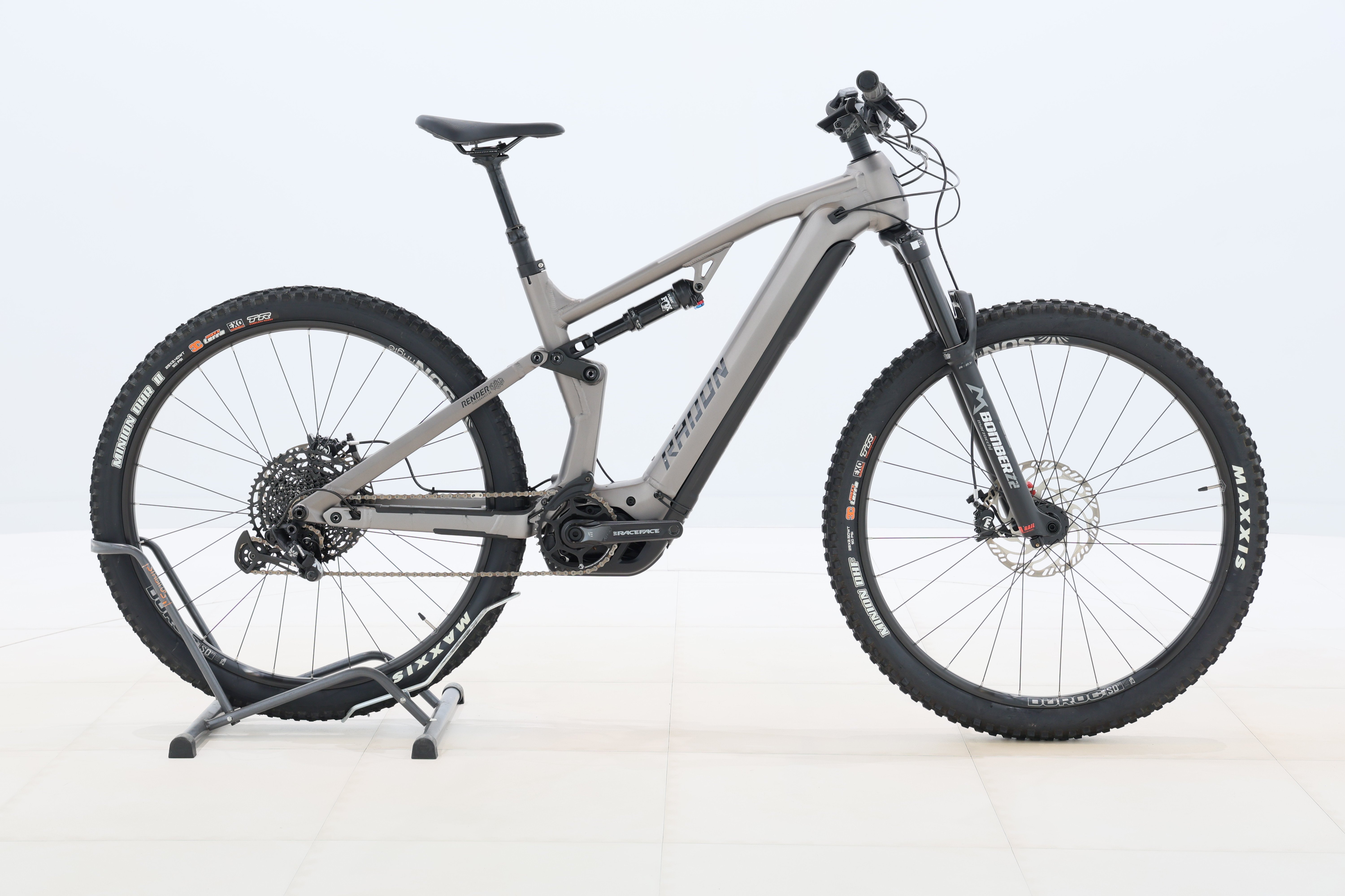 90b9028f-be2c-43e5-93eb-25b84c0053e6