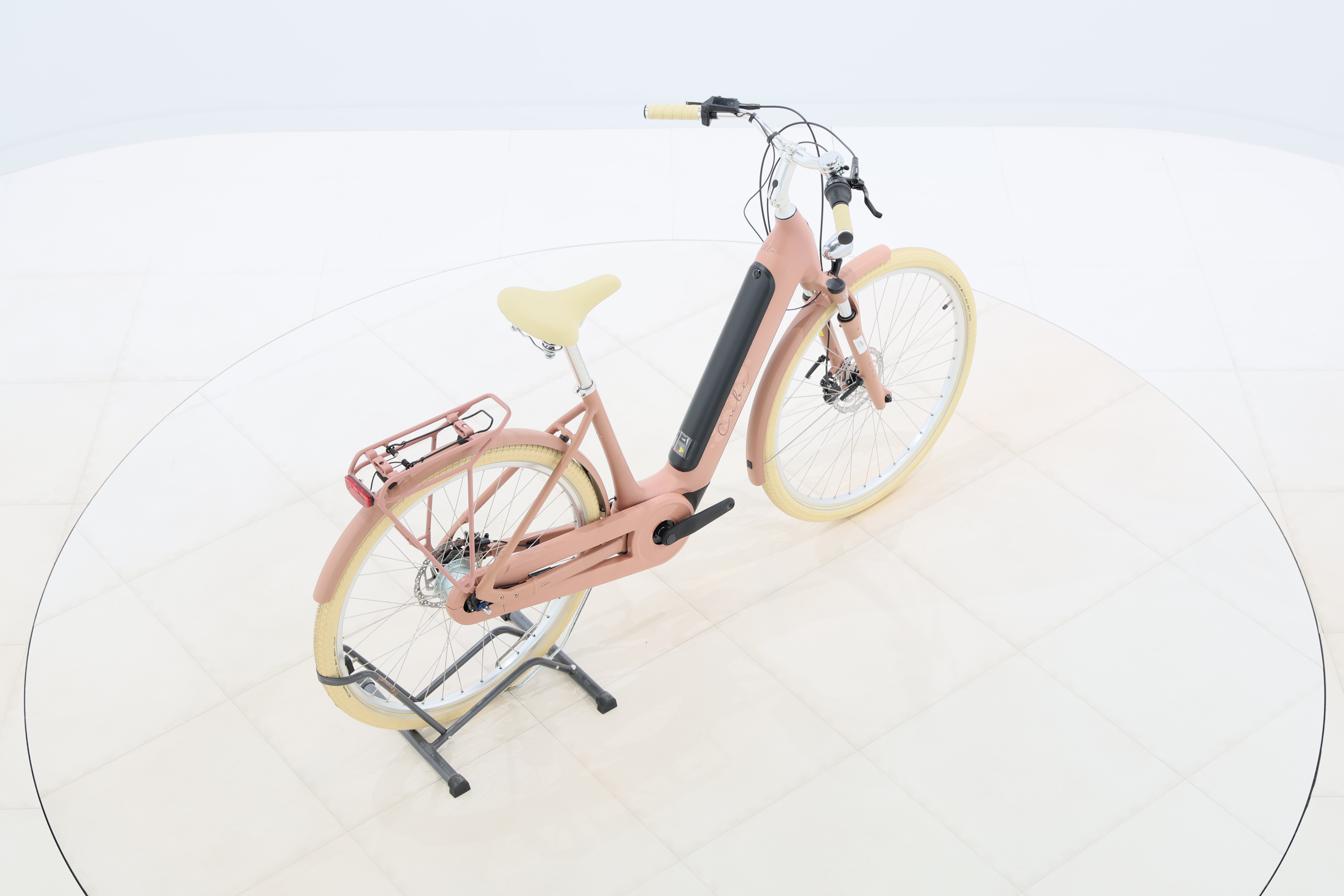 eadb9256-386a-4ab6-b895-a5cd37afe9cd