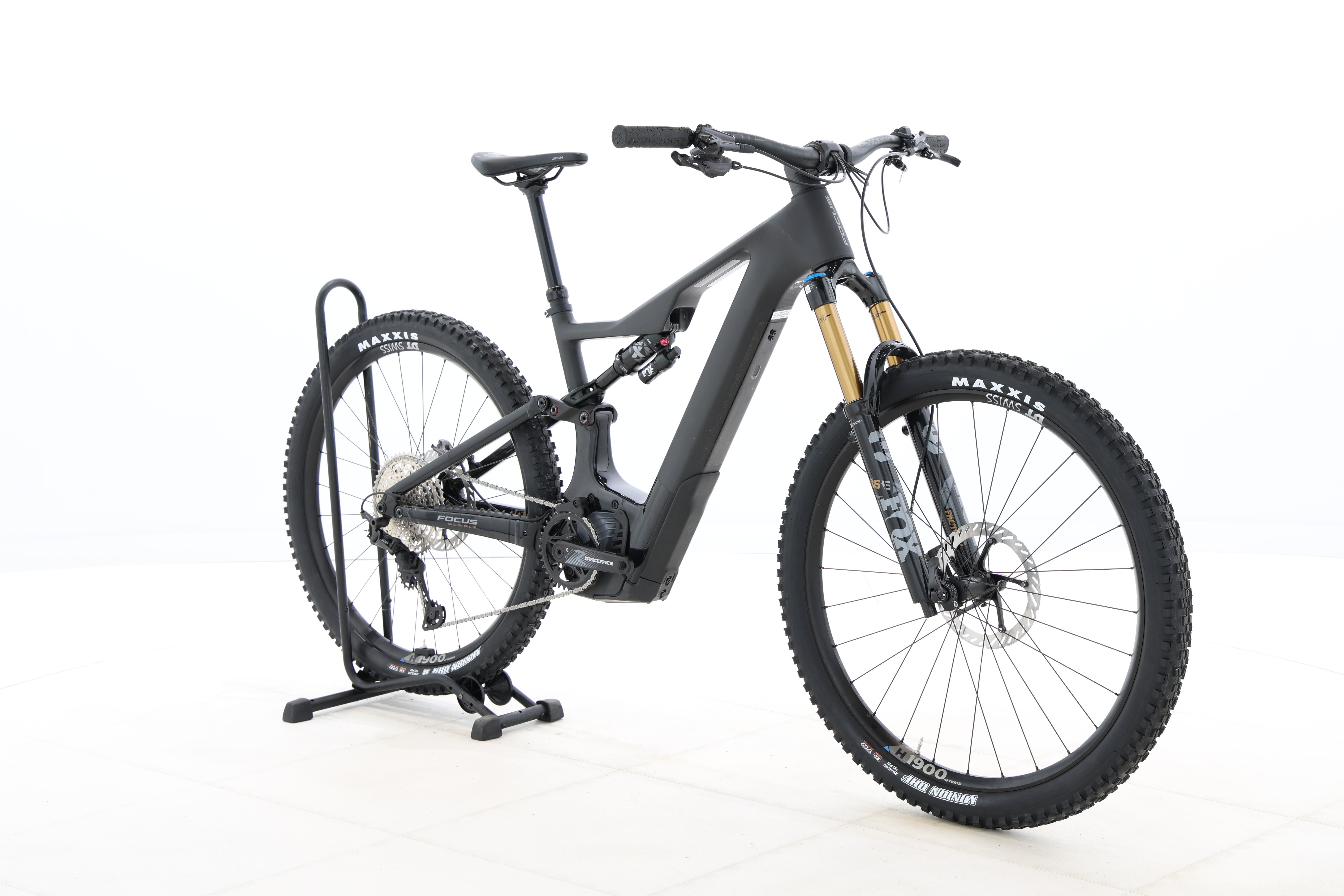 8d359c22-fa22-43be-ba23-01f50bdbd807