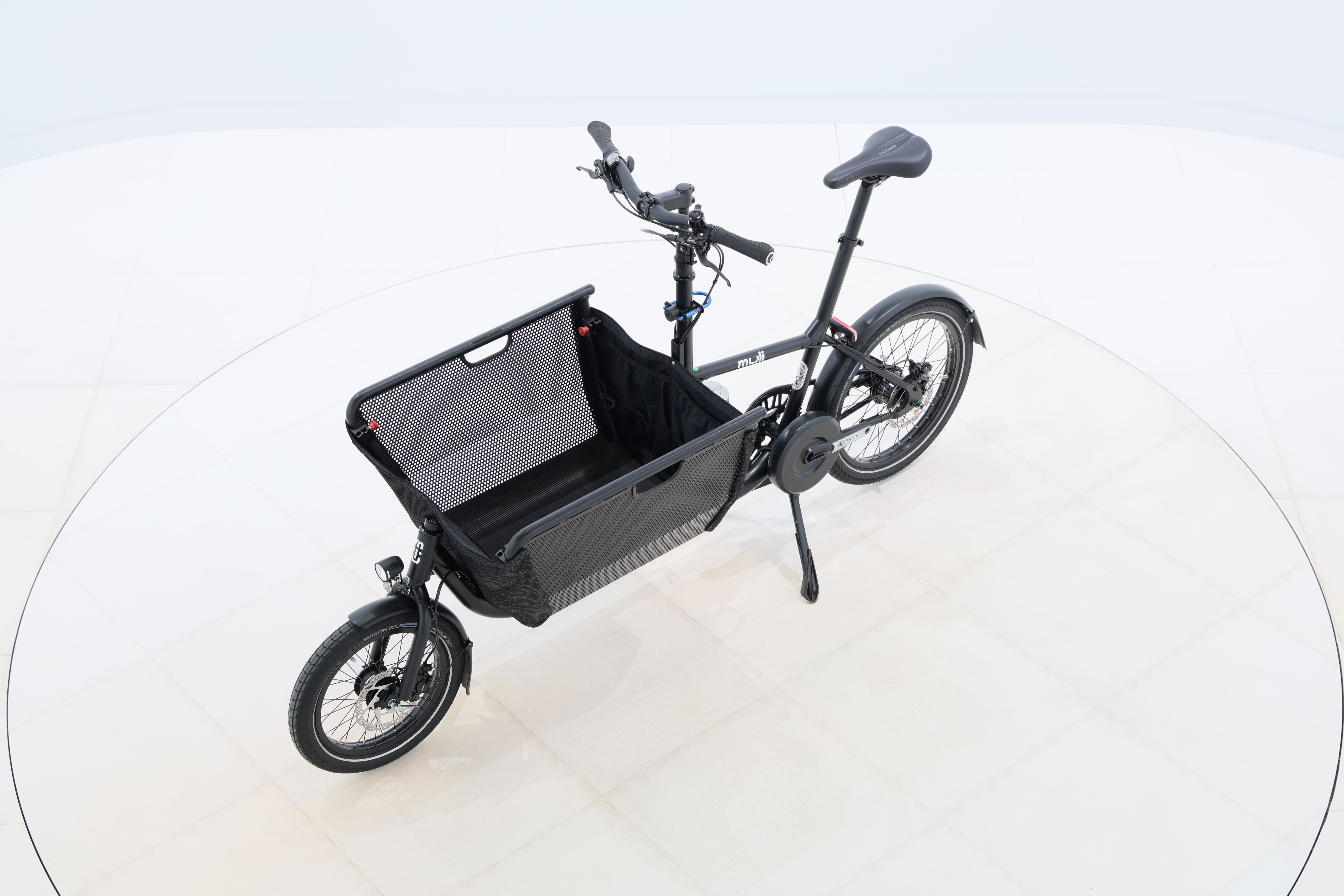 3a486b58-97d1-4cc9-8570-f8b4fd33b106