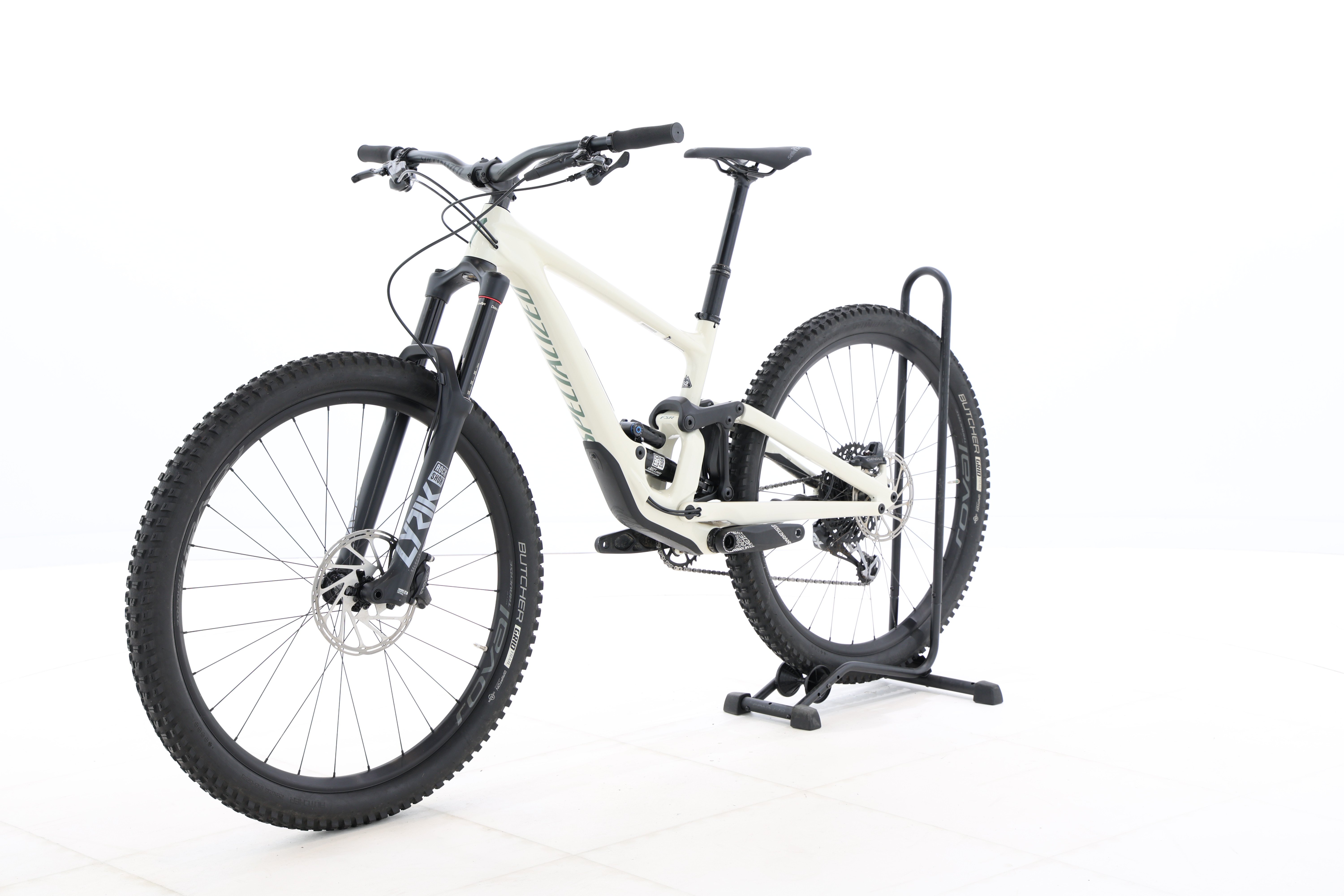 b590fe33-77ab-4349-a59e-7bfcff55e1d6