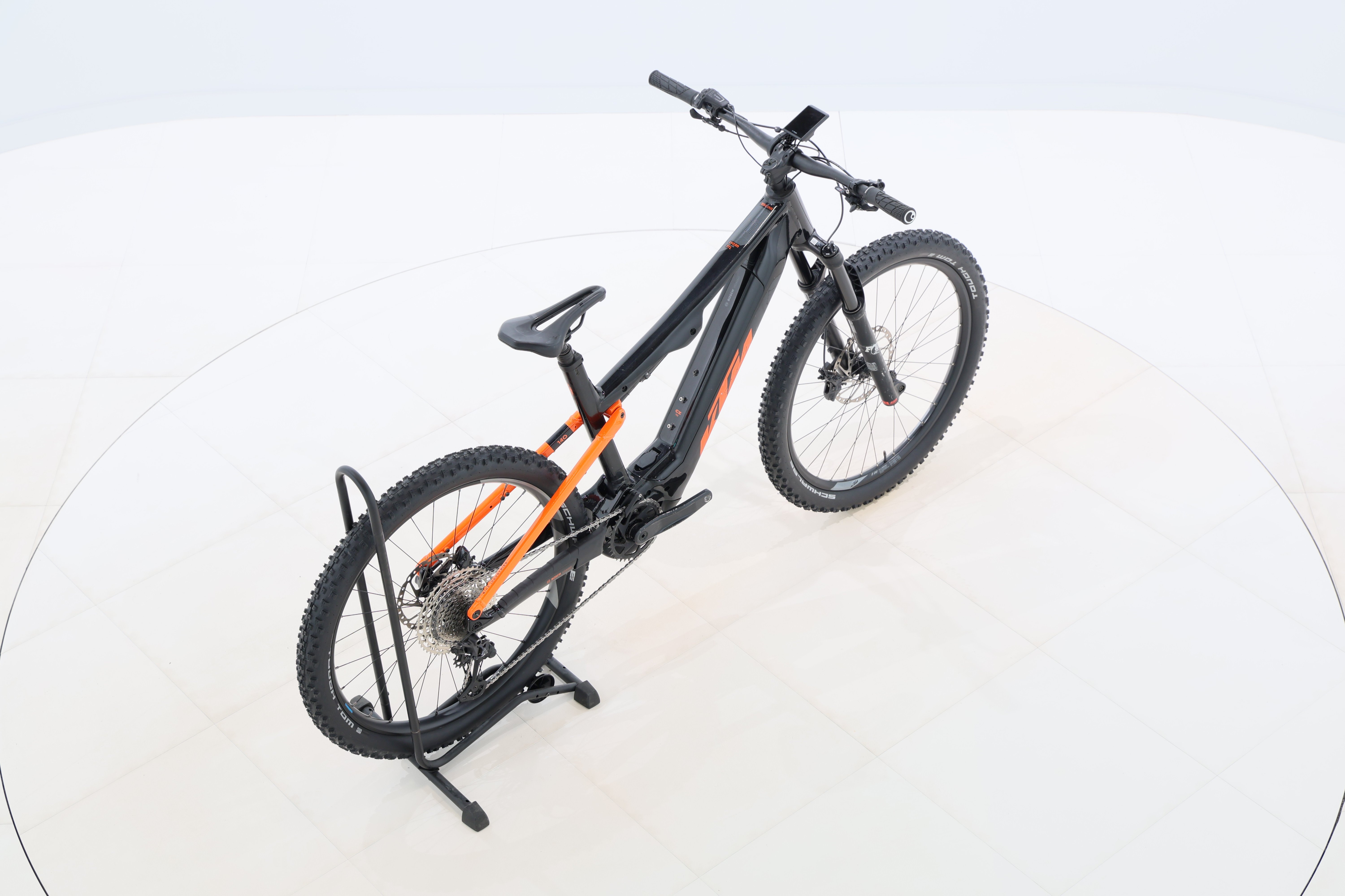 3943ed71-eb37-403c-aa1c-ef1f4a643928