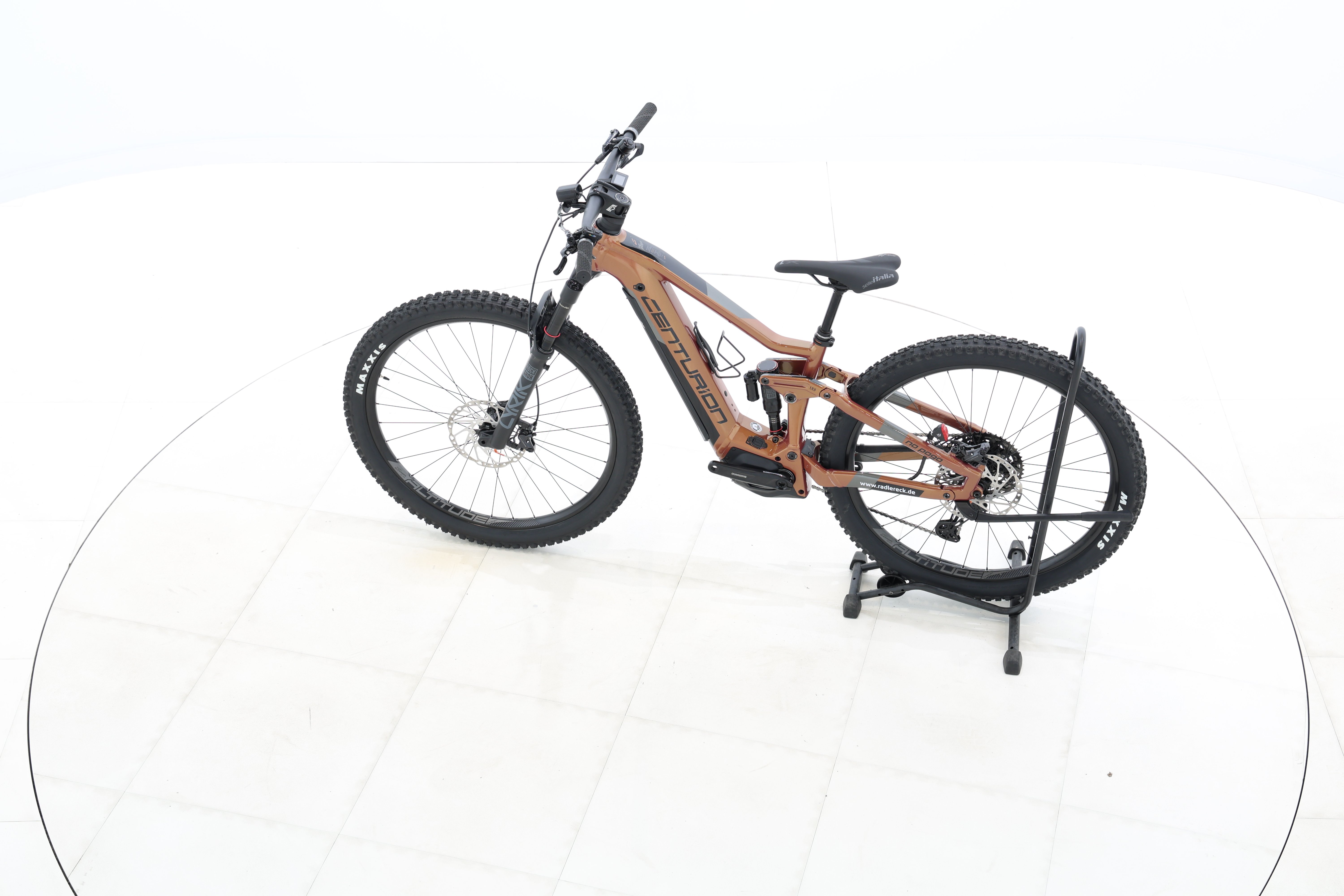 9821176b-6a06-4aee-8eac-c165d7bb349c