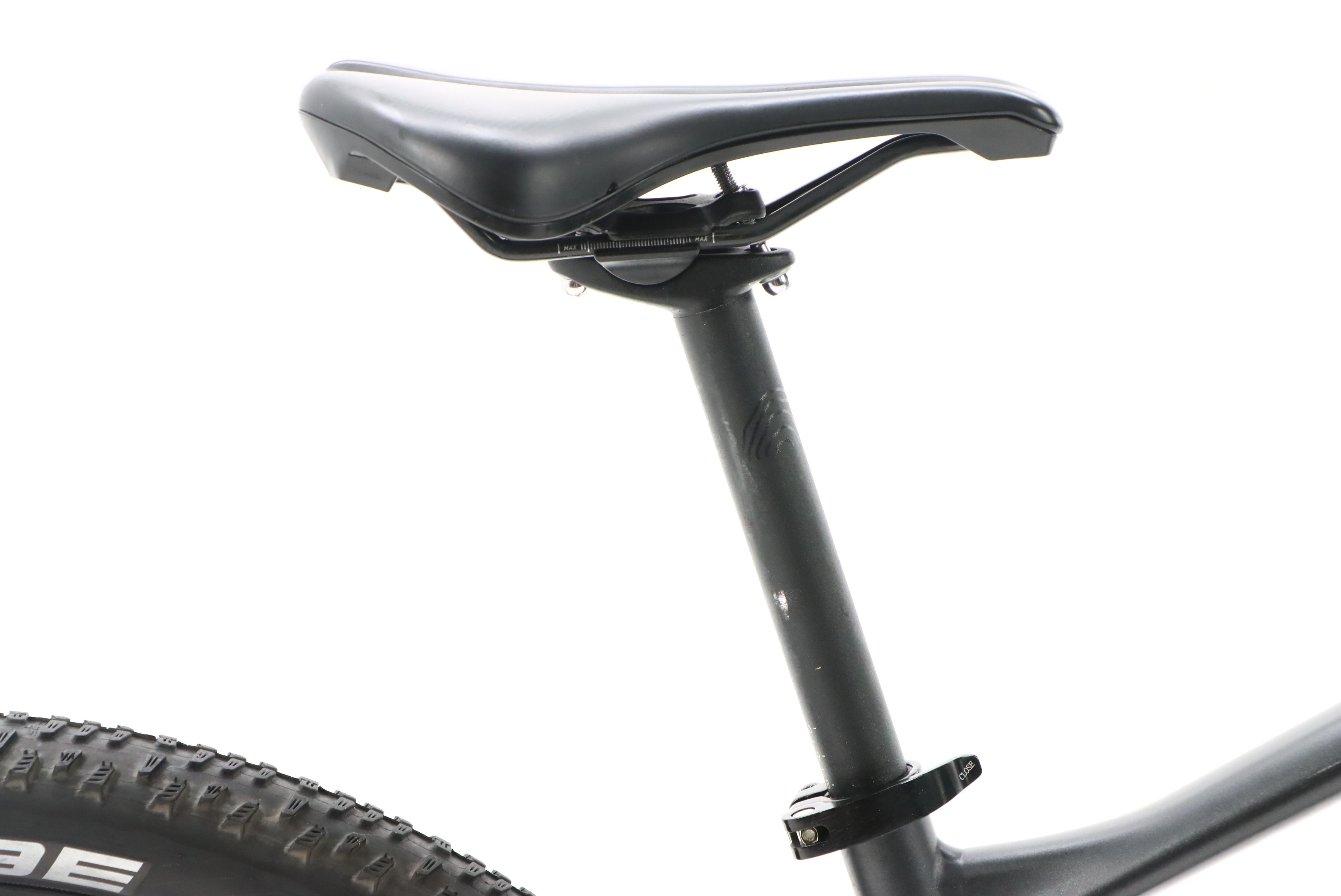 b797f0f2-02f6-4078-bf8b-52aeaf4044cc