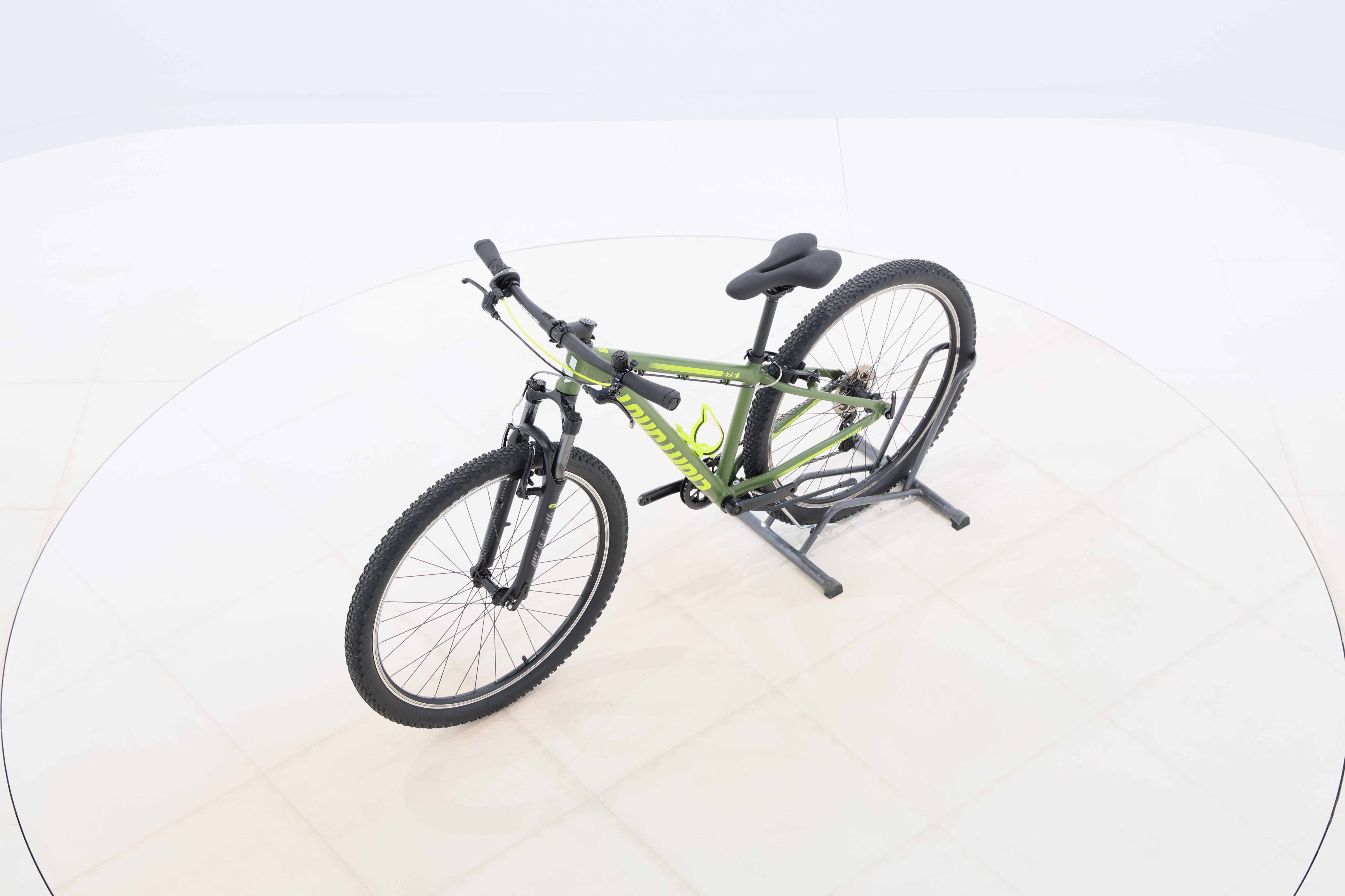 dff583d2-4d34-4b24-8664-9ebb65e8d51e