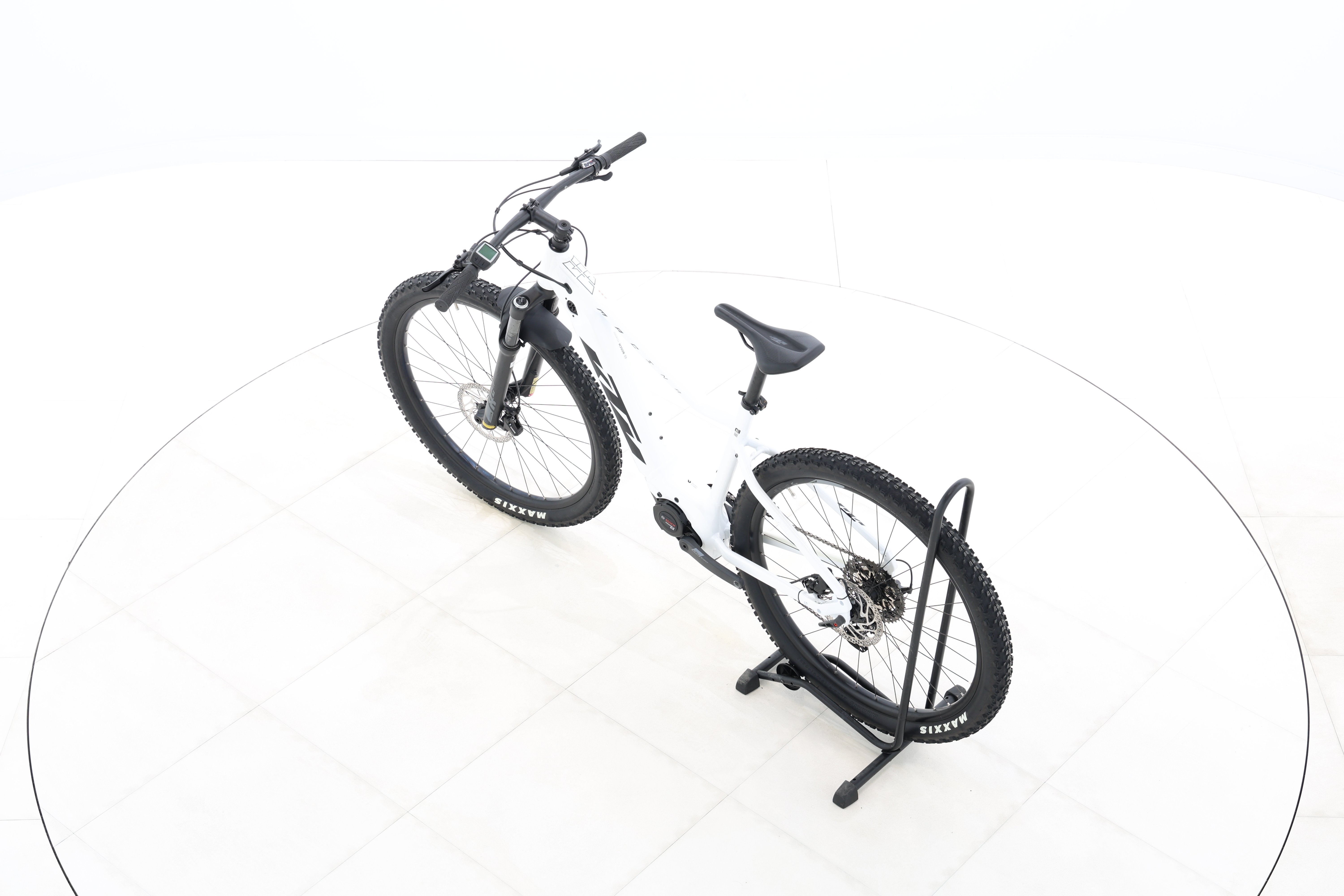 912c68fc-2b3d-422c-9009-b530ba7c3d5f