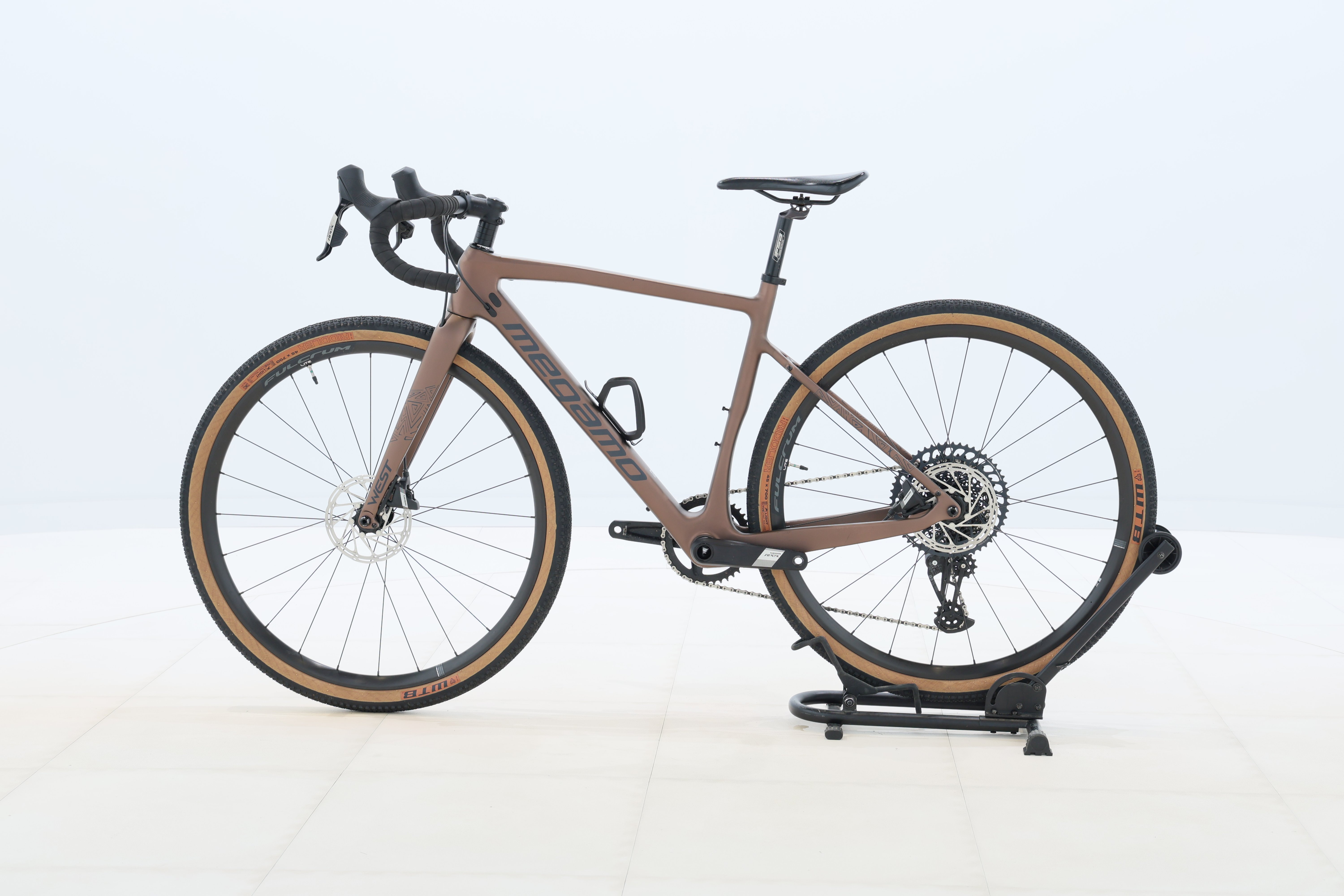 d79eb3b8-73c3-4b16-a002-a5f7129edd34