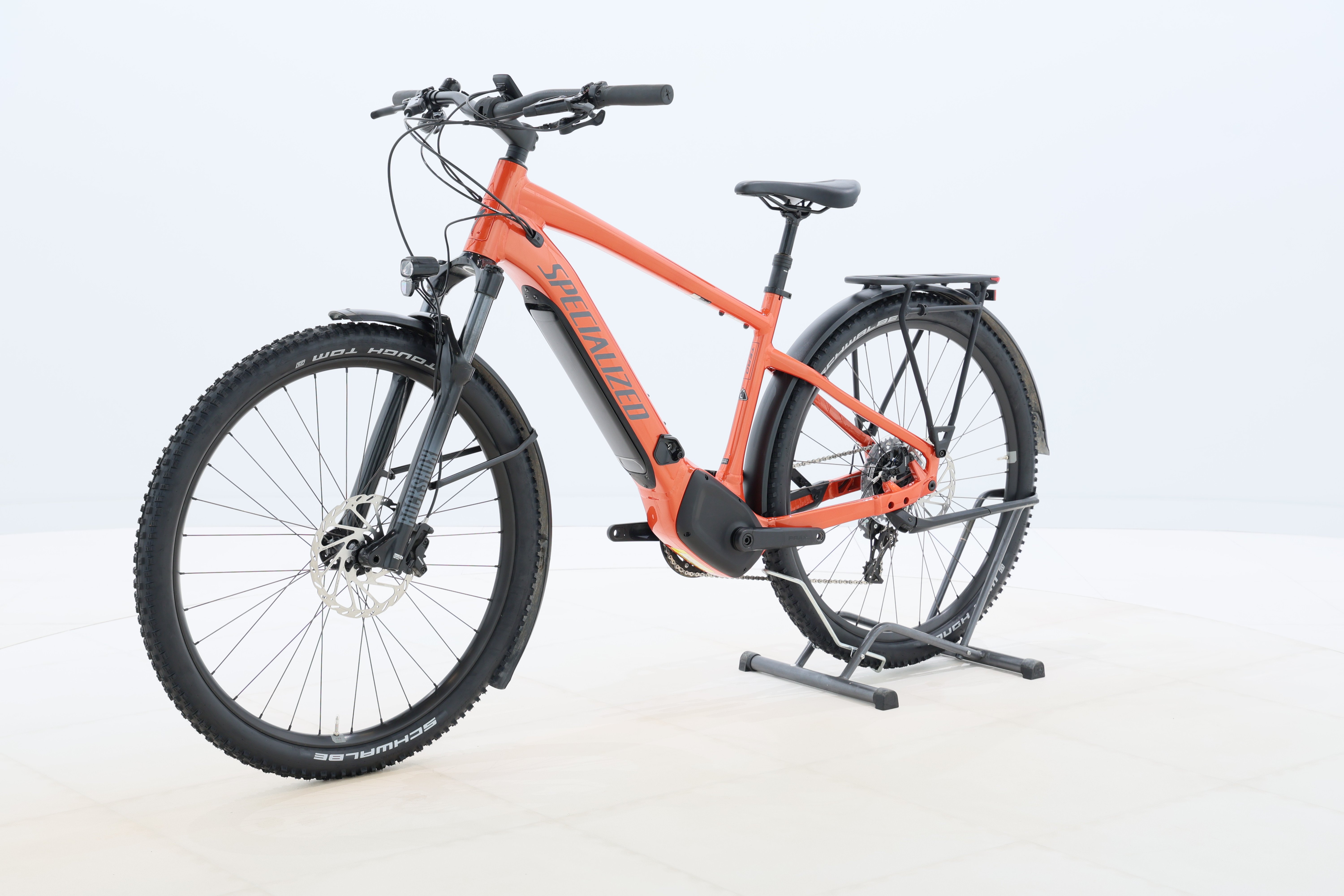 b78659eb-102d-436f-95c1-9b6b103ac1a4