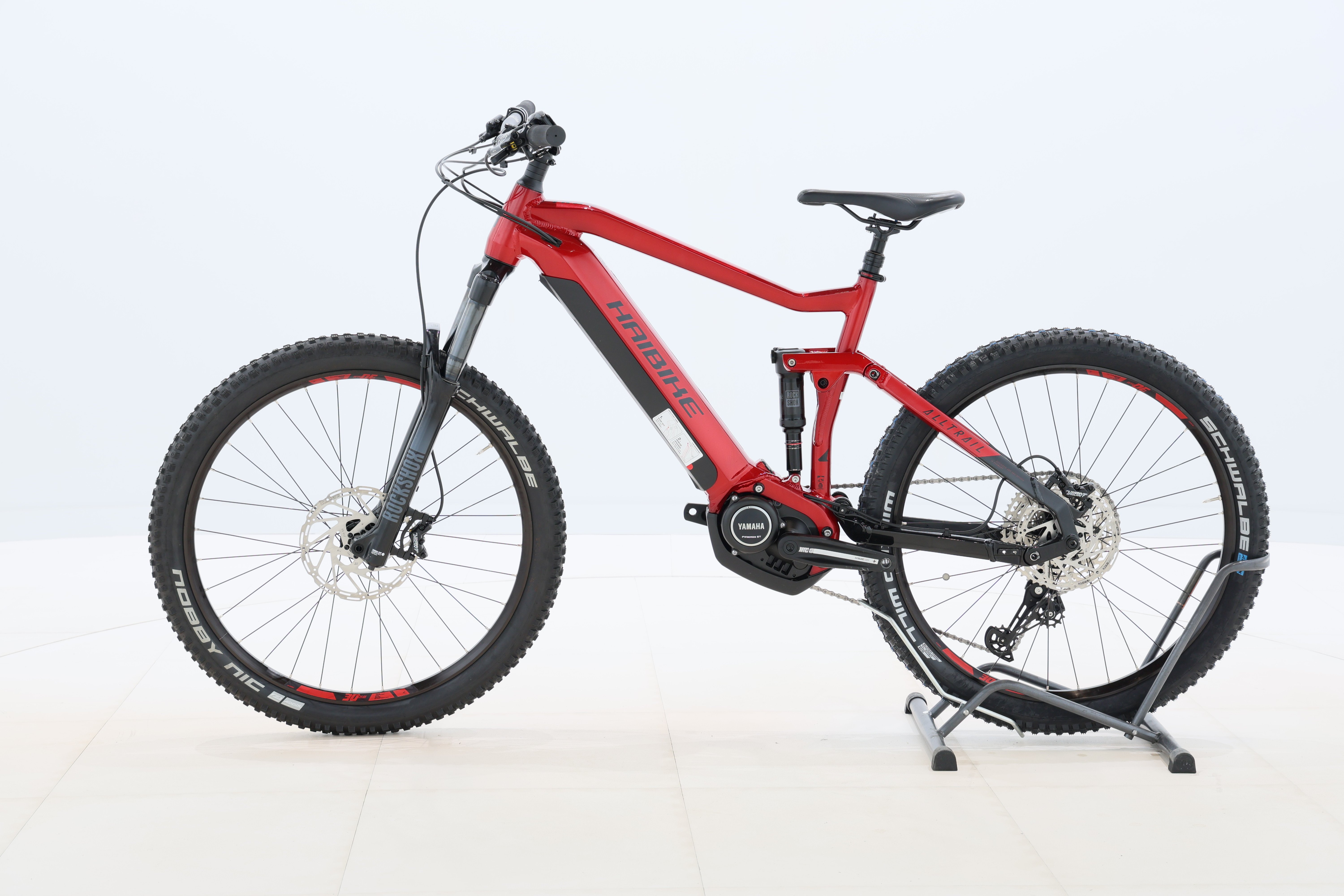 9983fec1-3ce5-4714-8f7f-819d6c2eba00