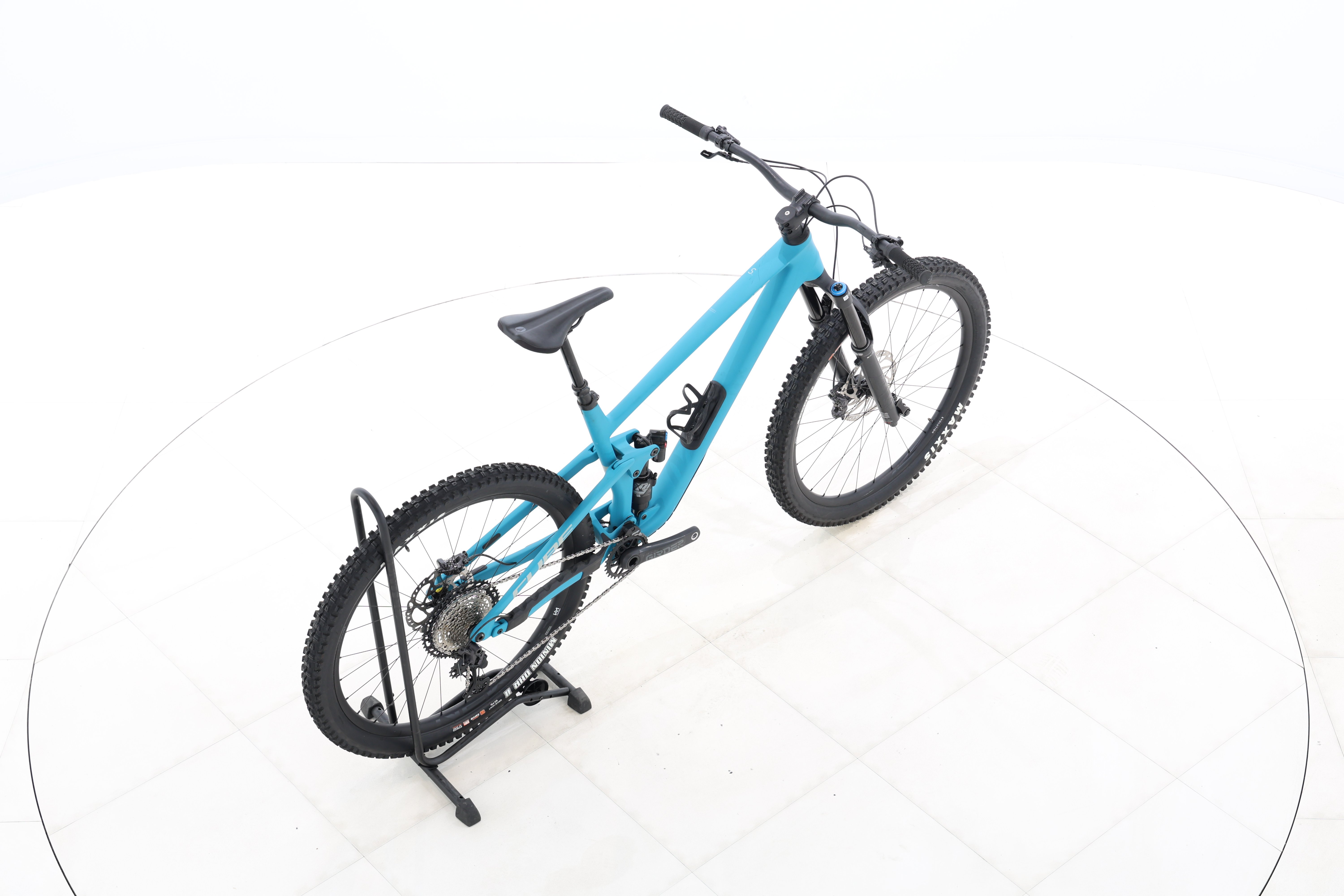 ae9766e2-7b80-4cc9-bb2b-3116f52d51dd