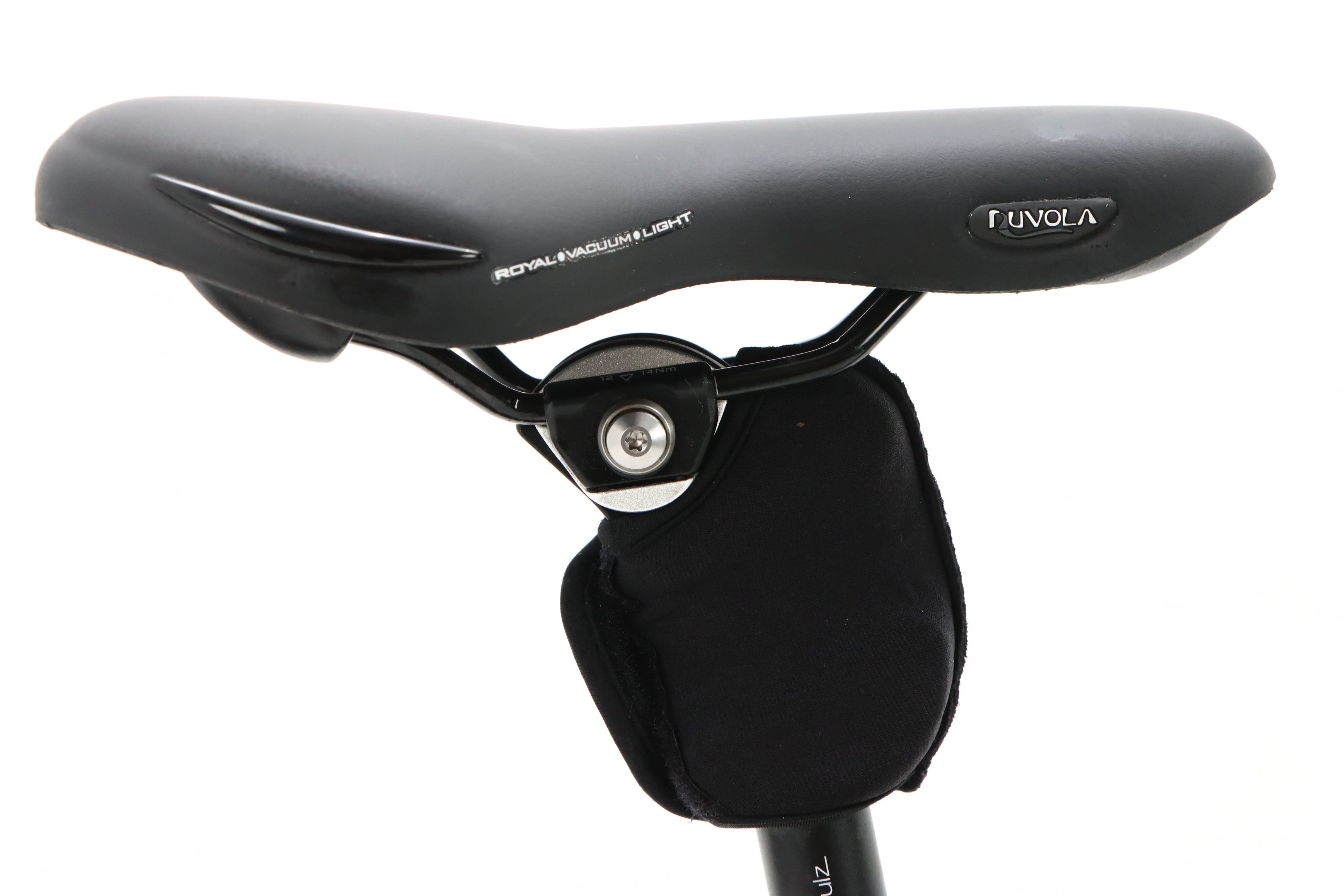 e02675c0-db63-4878-a929-dcb4f16a913e