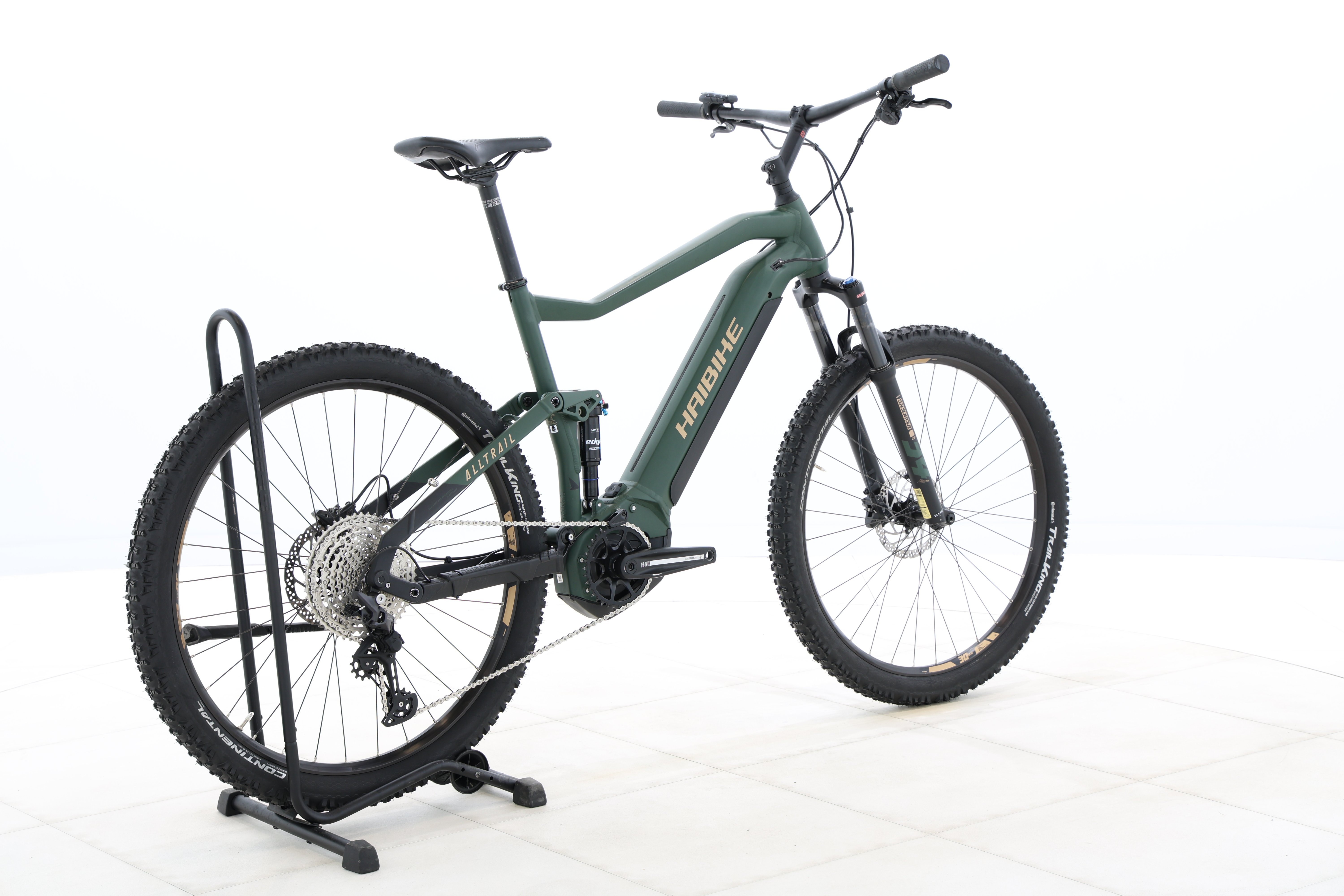 3a8a313c-3c68-4c5c-9374-8de349dc03e1