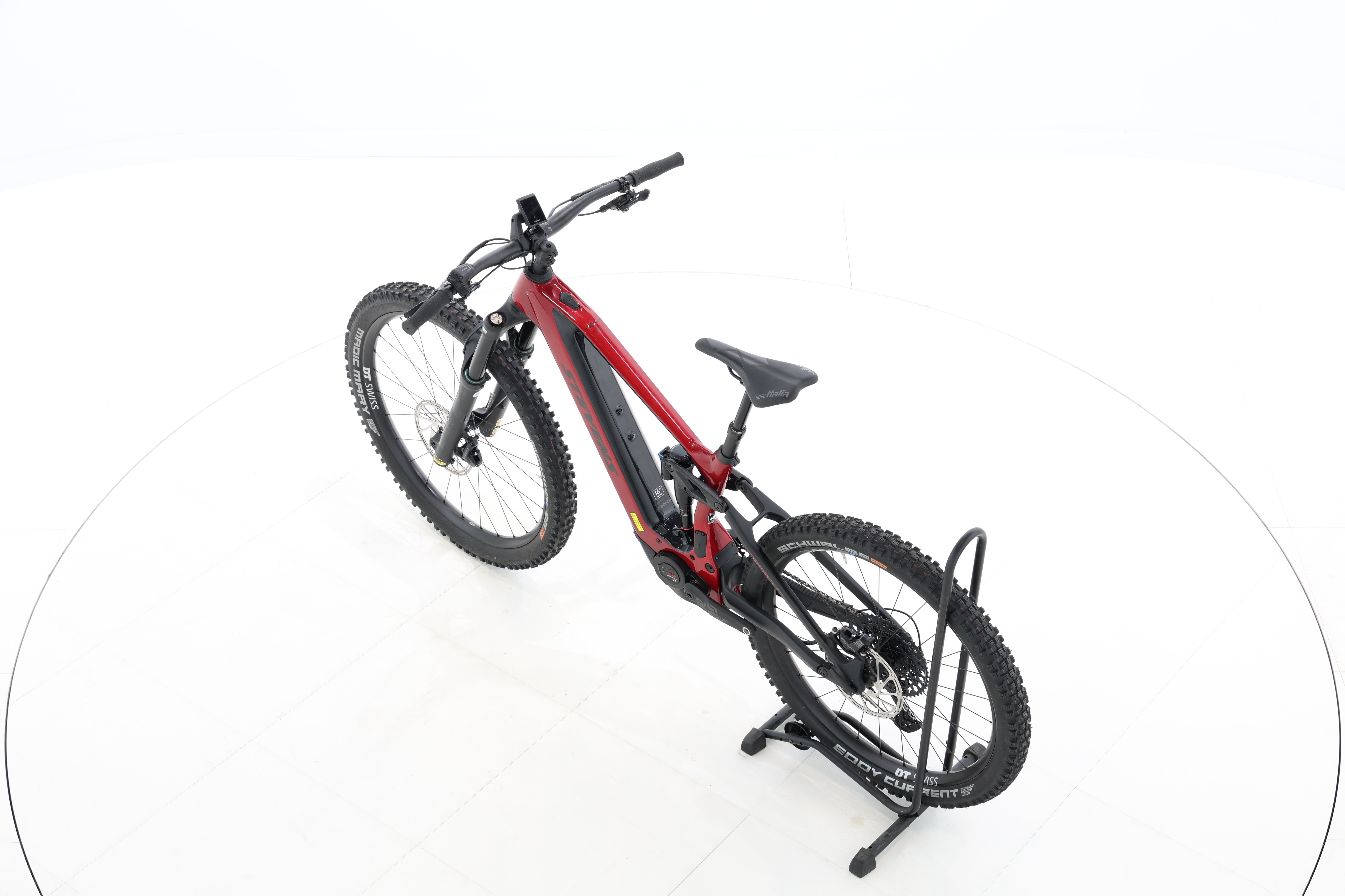 e76d3b00-e491-4fb6-a2b0-0cc100f16483