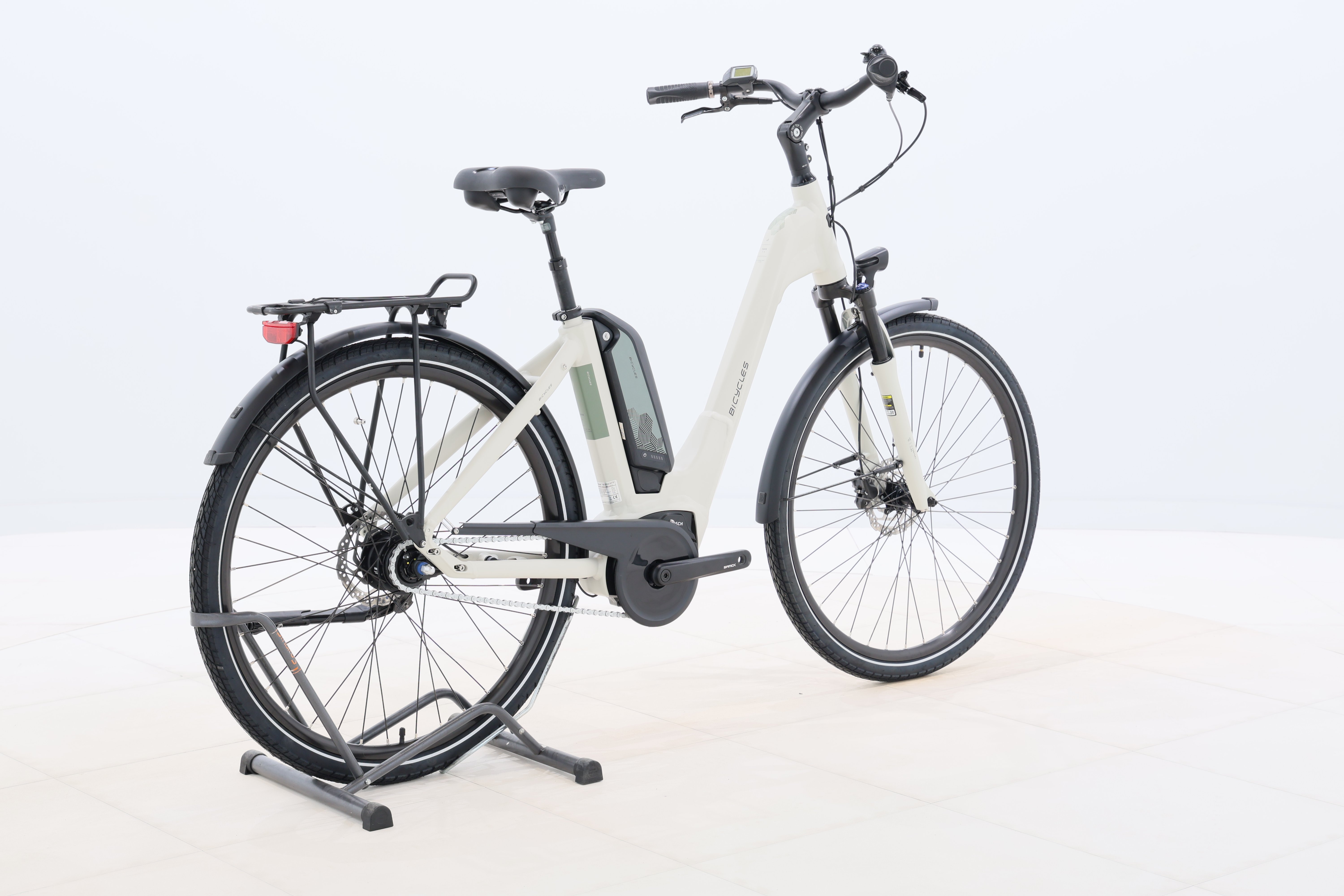 e55b6eb7-5fab-45ab-a4e9-648a9add4ec2