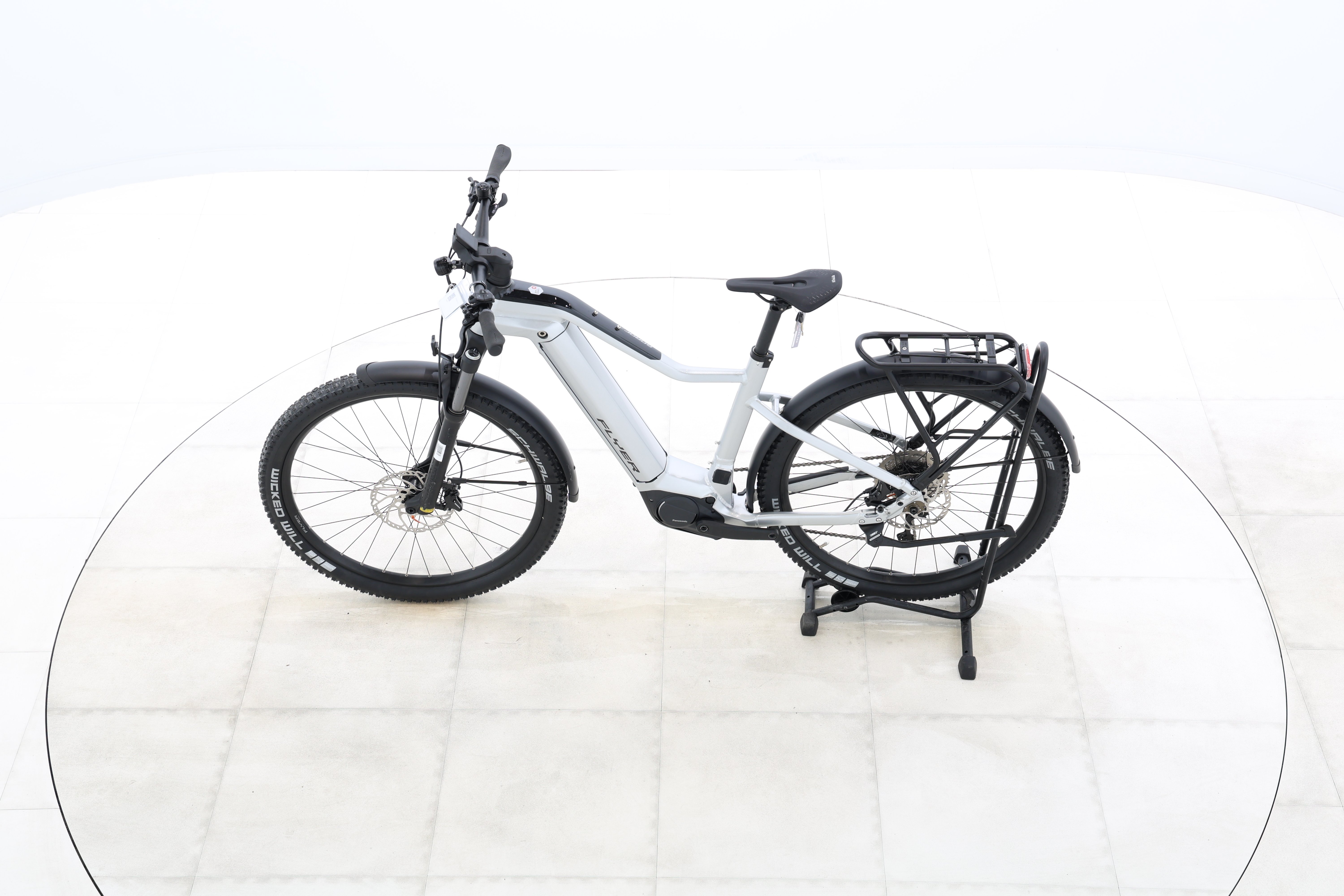 e1ad6e98-dfa7-4a79-8c2a-c6889fbbb11b