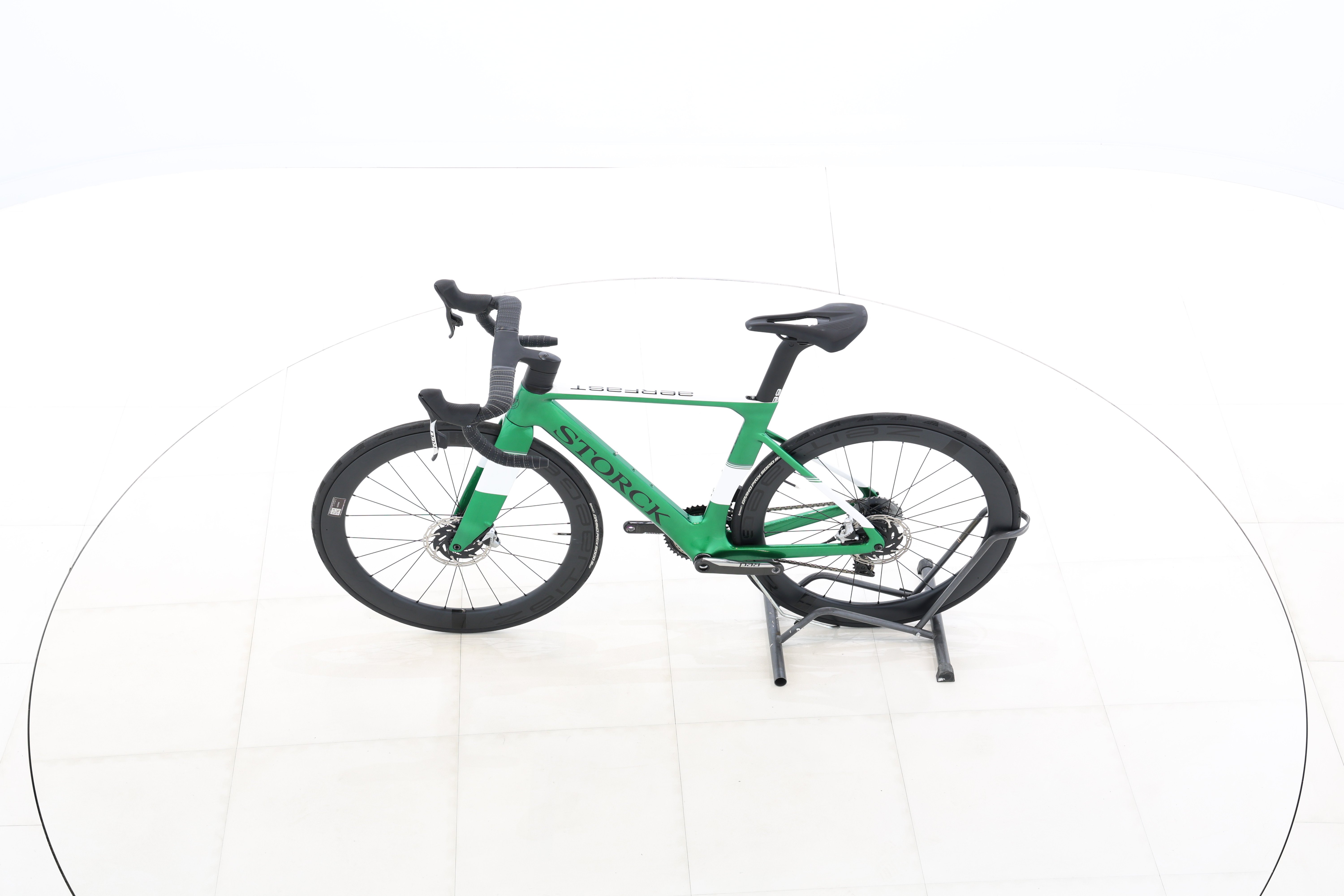 8a3e5ee6-0895-4e9f-a797-4b20ba8e7caa