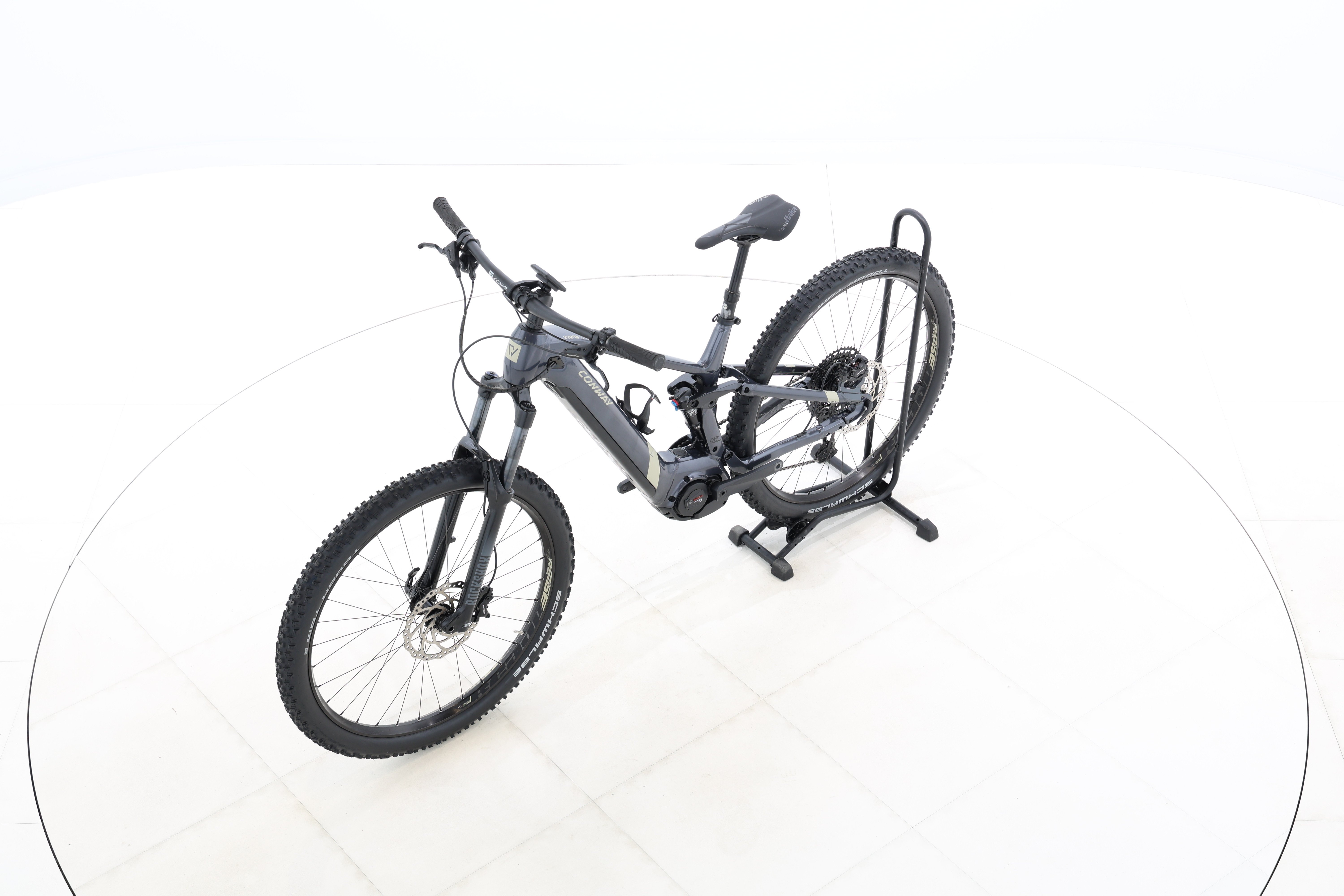 bf068242-169d-4d21-aeb8-87d83d8ff3e6