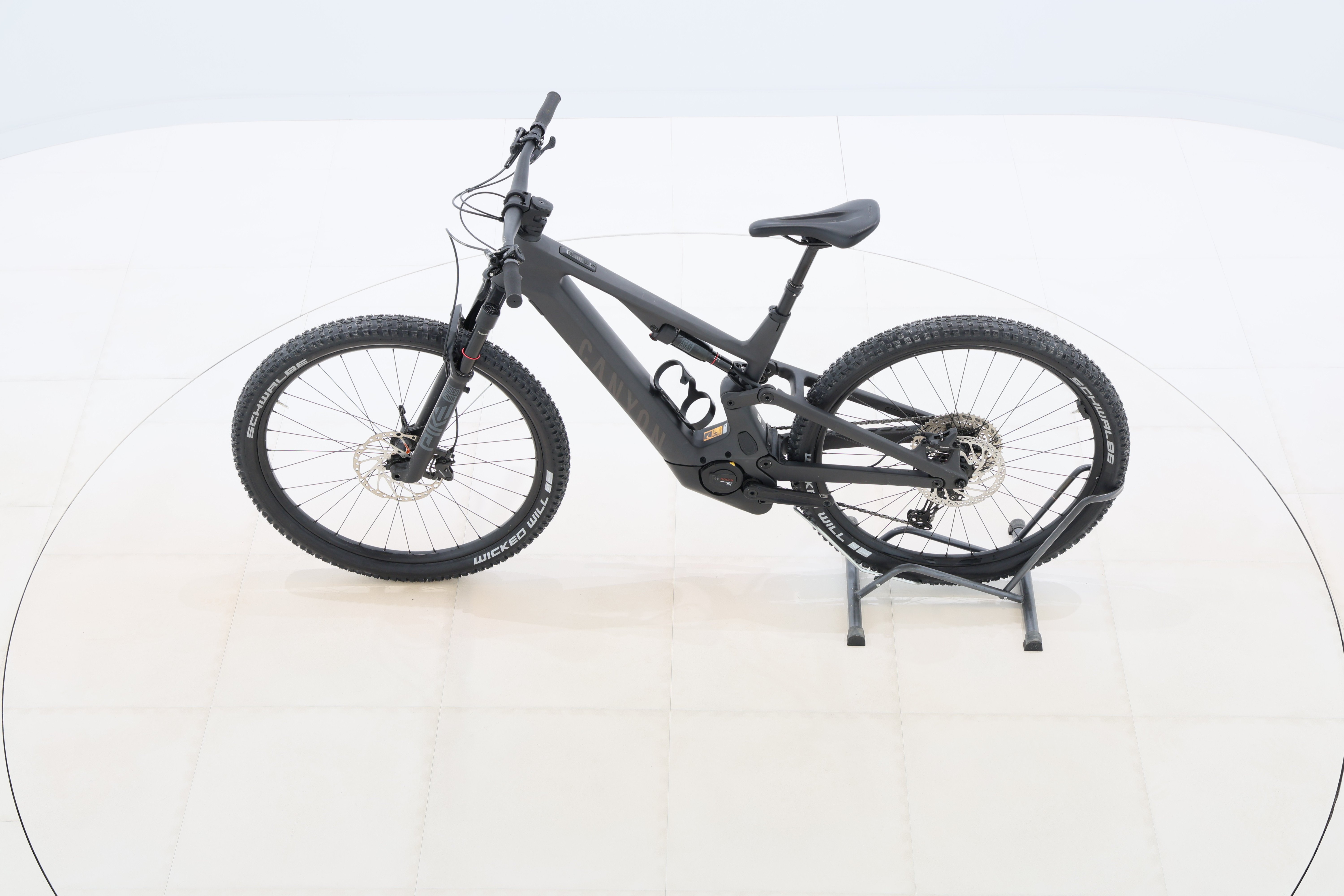 028a678c-d0ee-46f6-8099-7a390f2b055c