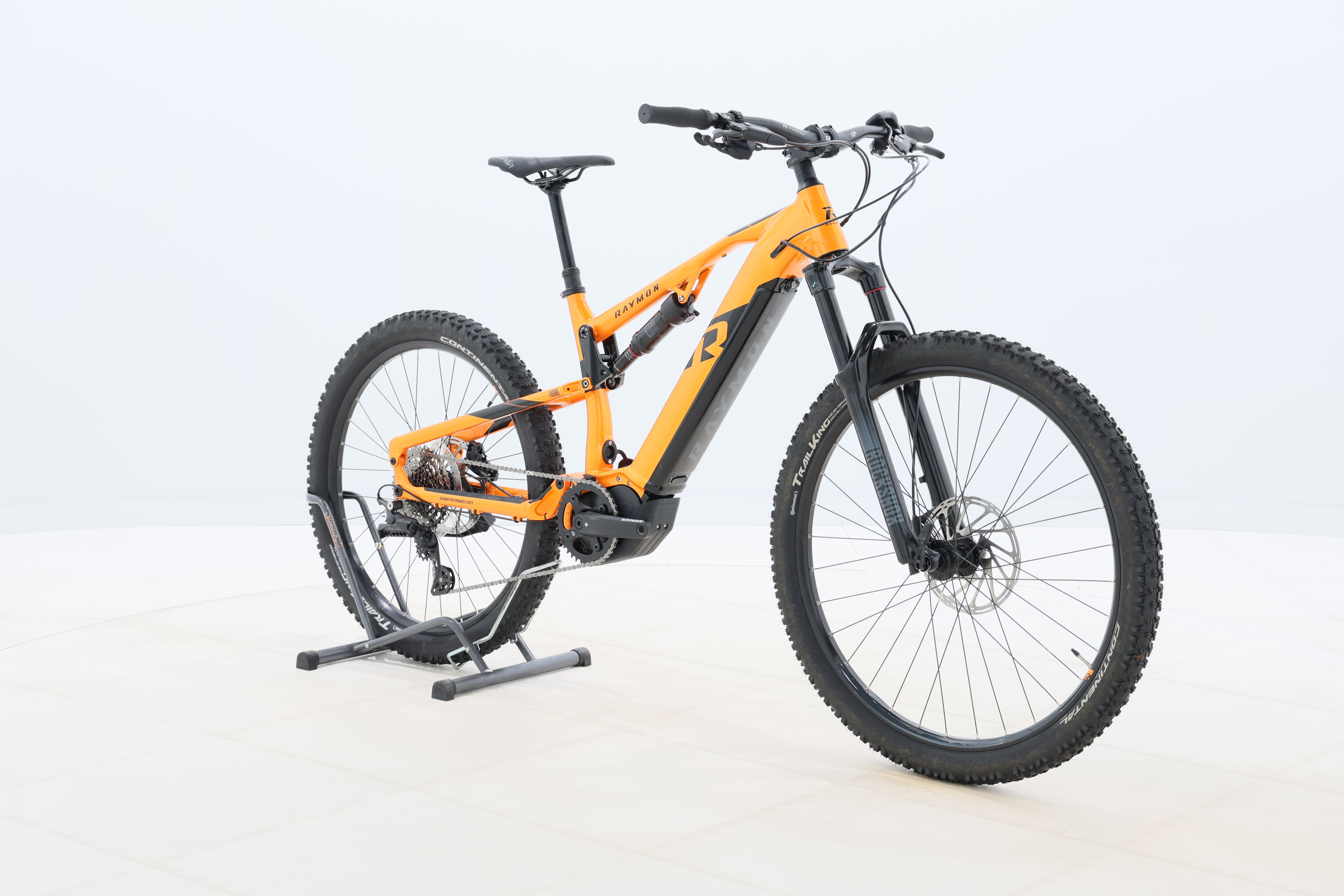 8e889ab0-1f78-4715-9eb4-9d0a790d1bec