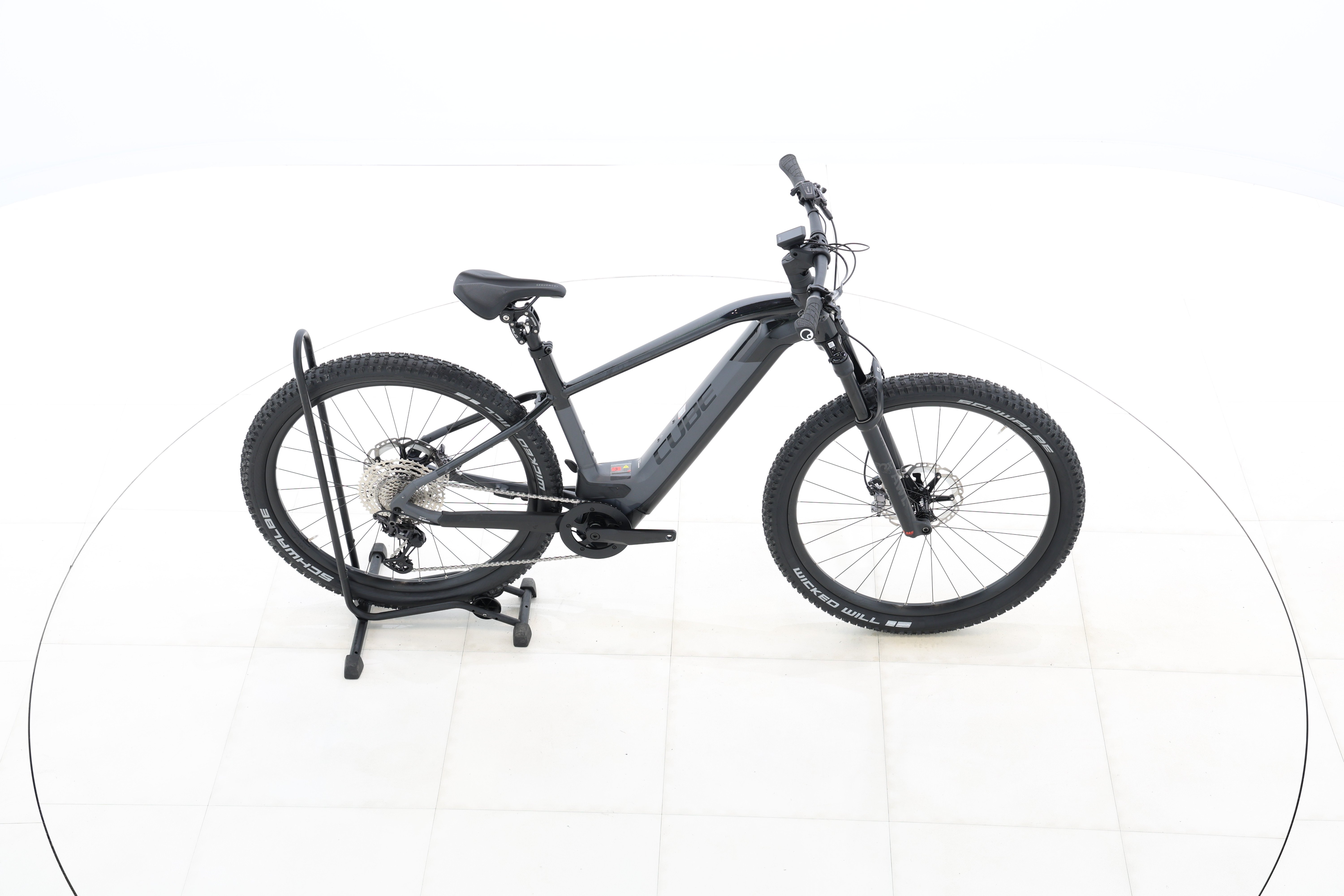 f8a1e64c-6a27-43fc-87af-be2ba2ebcb52