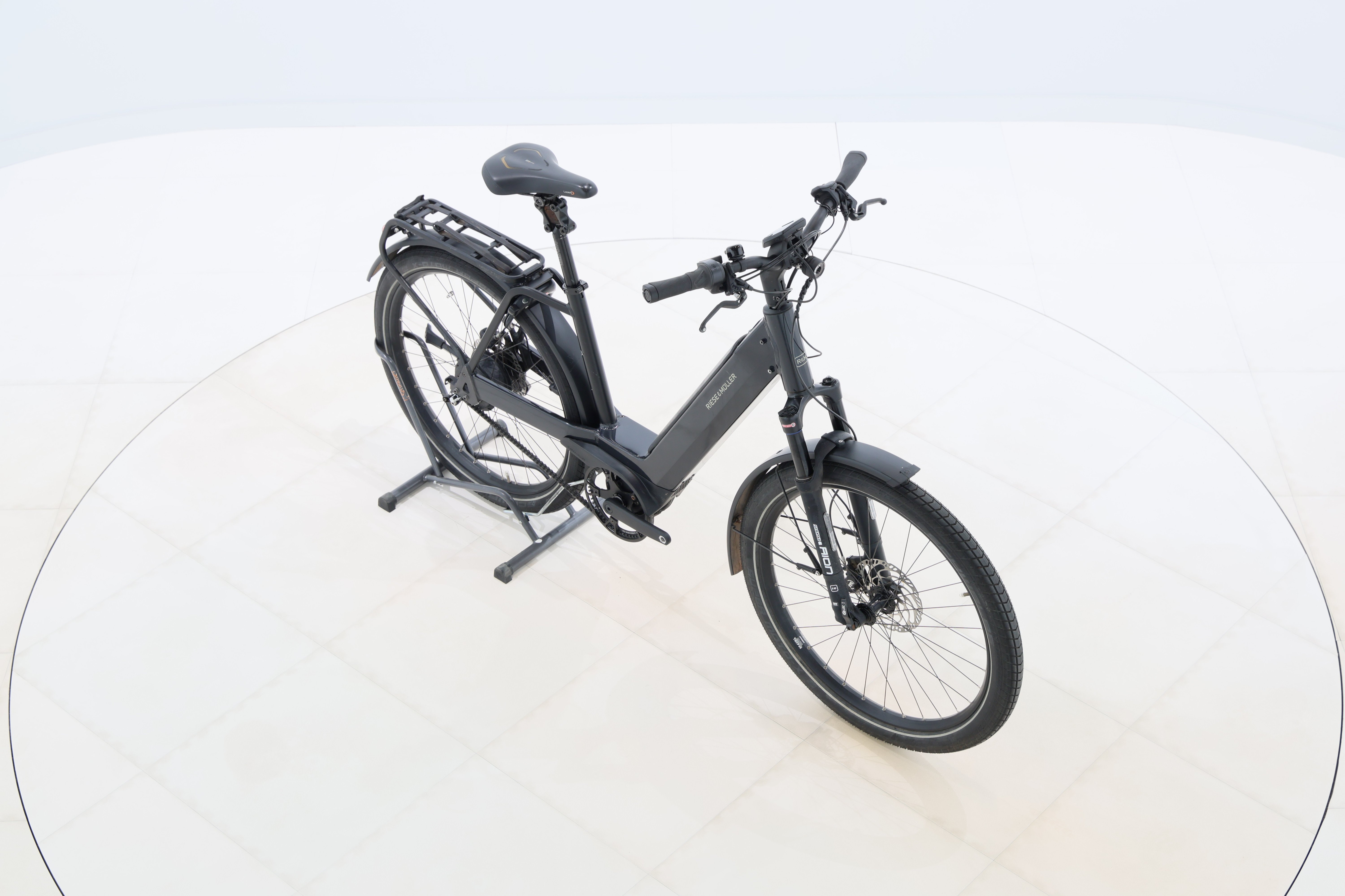 a1cbe876-b1e5-4cda-a50b-300c33a080bd