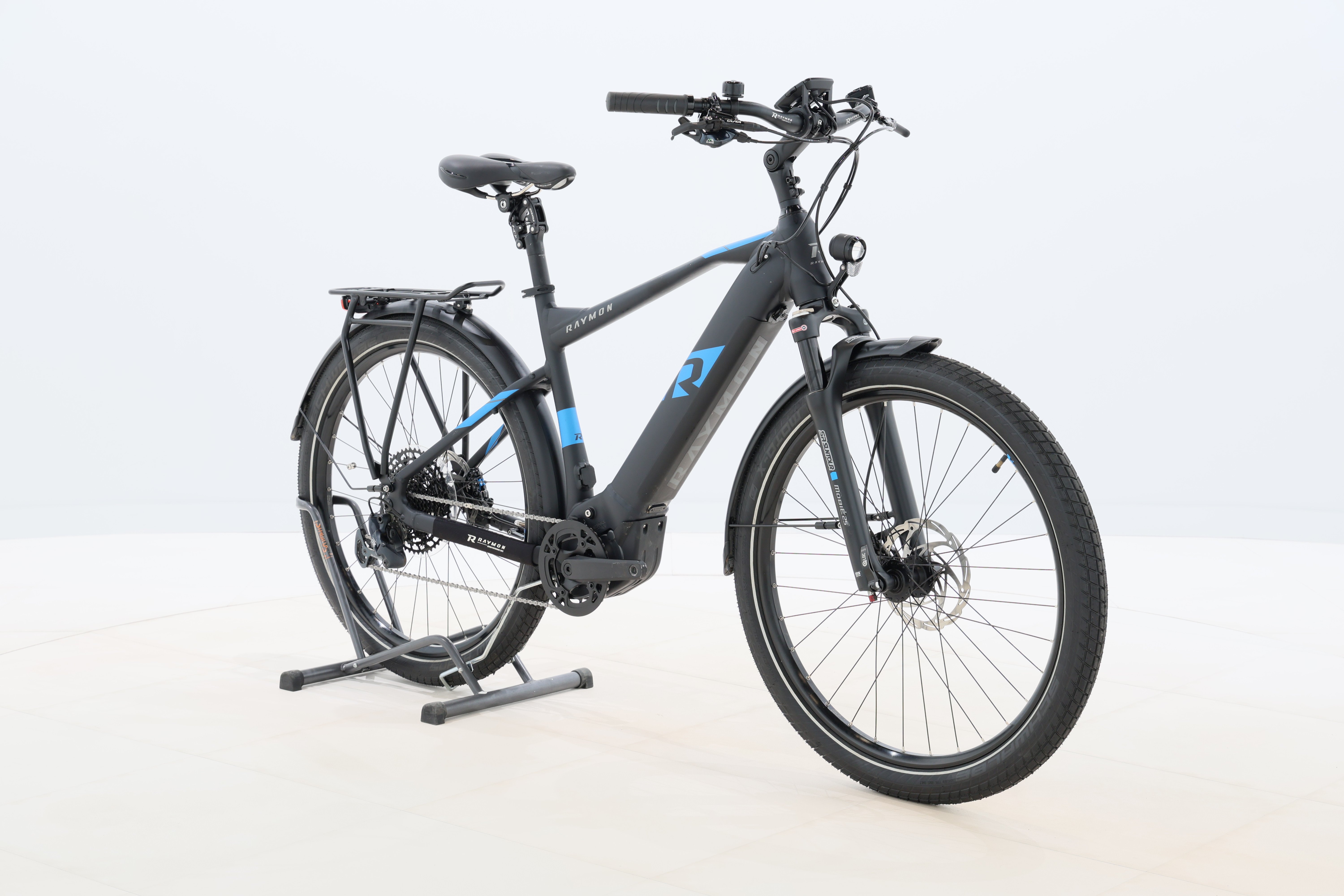 f1ab3470-8867-42a8-b05c-4979e96f20f3