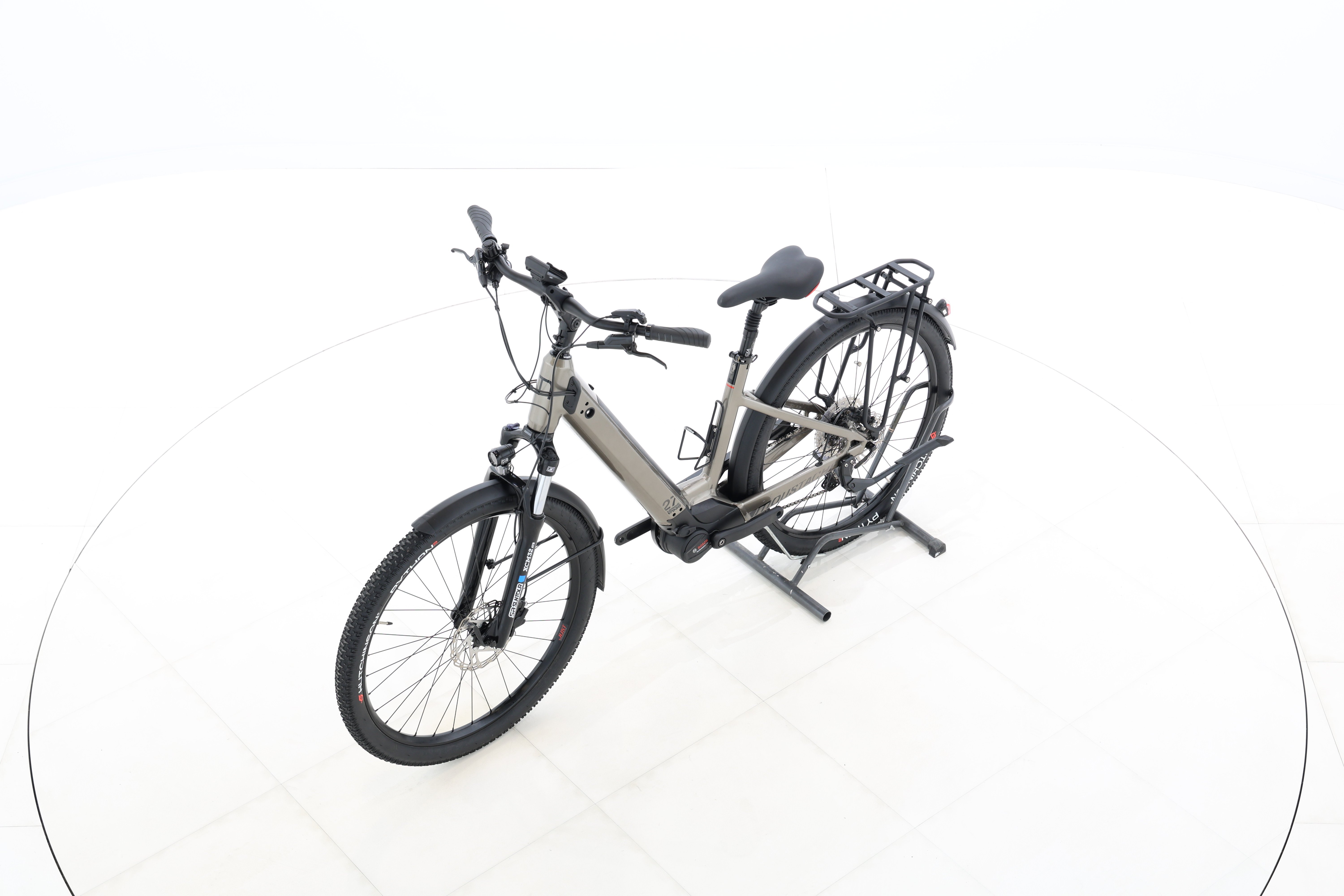 9adb851a-1e11-4601-bc75-ba82936e9c6a