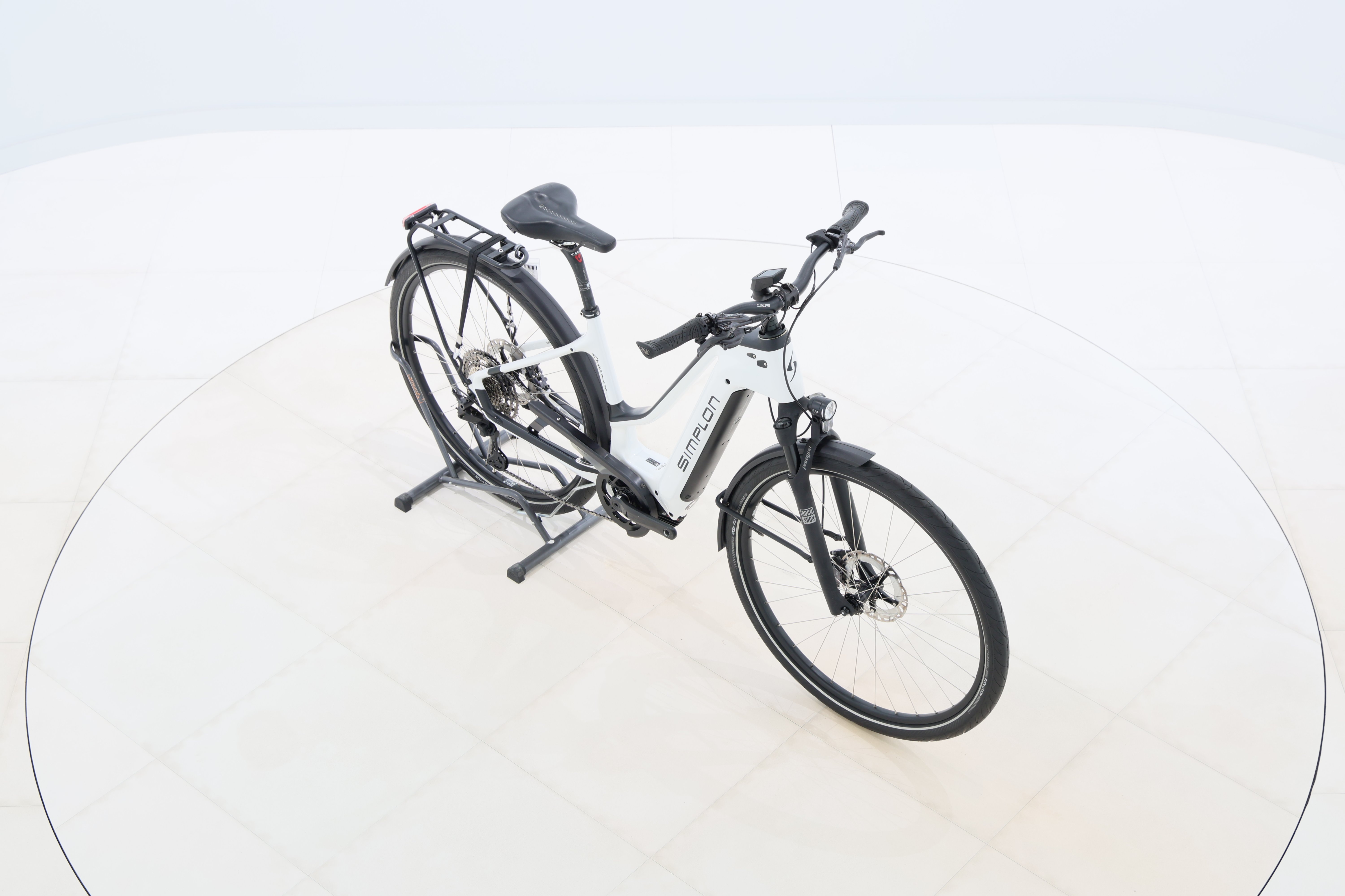 9dcbb986-4b11-47be-999d-1654d5c48bee