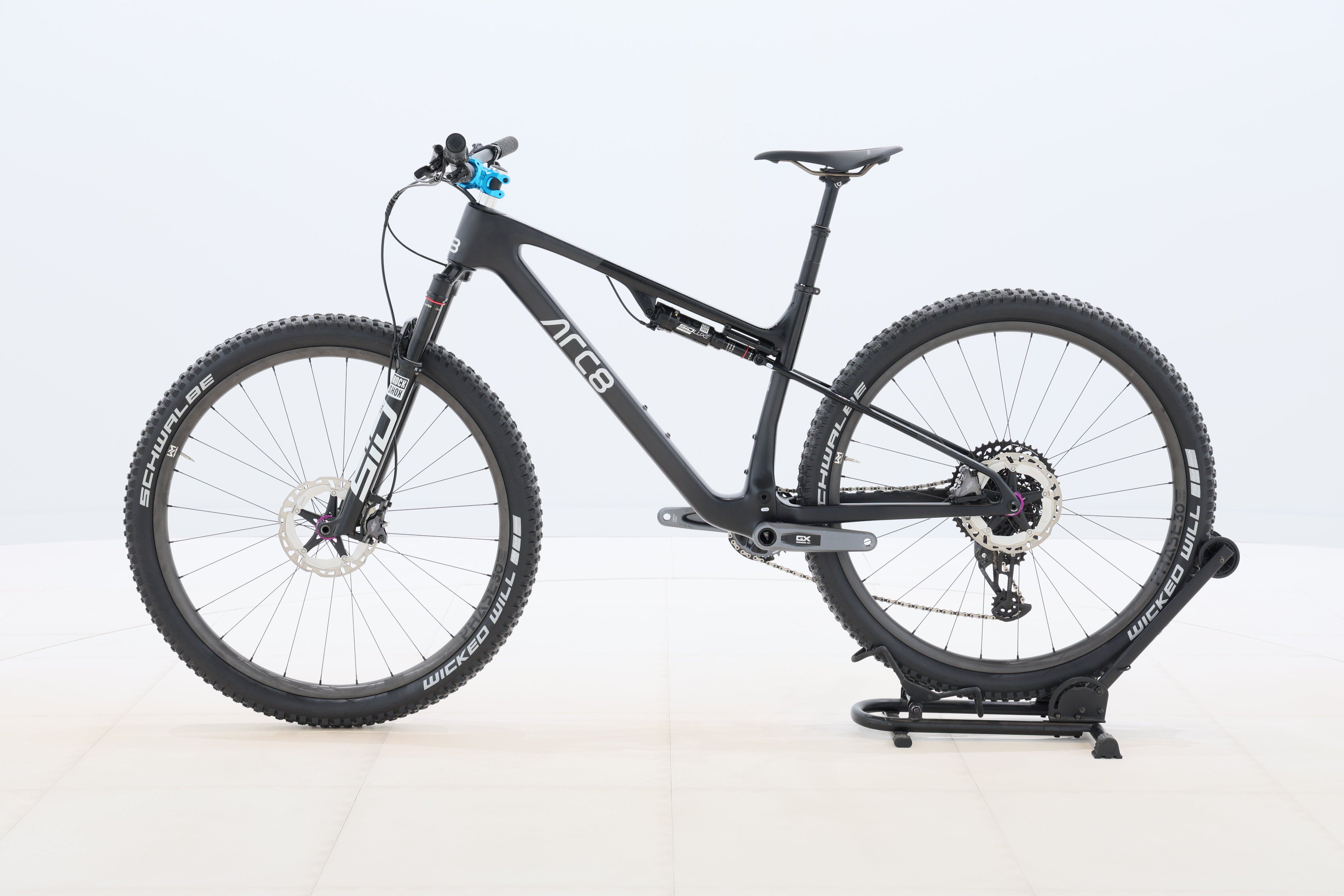 f183e185-3e72-4d8e-bfb4-18fc73a9e646