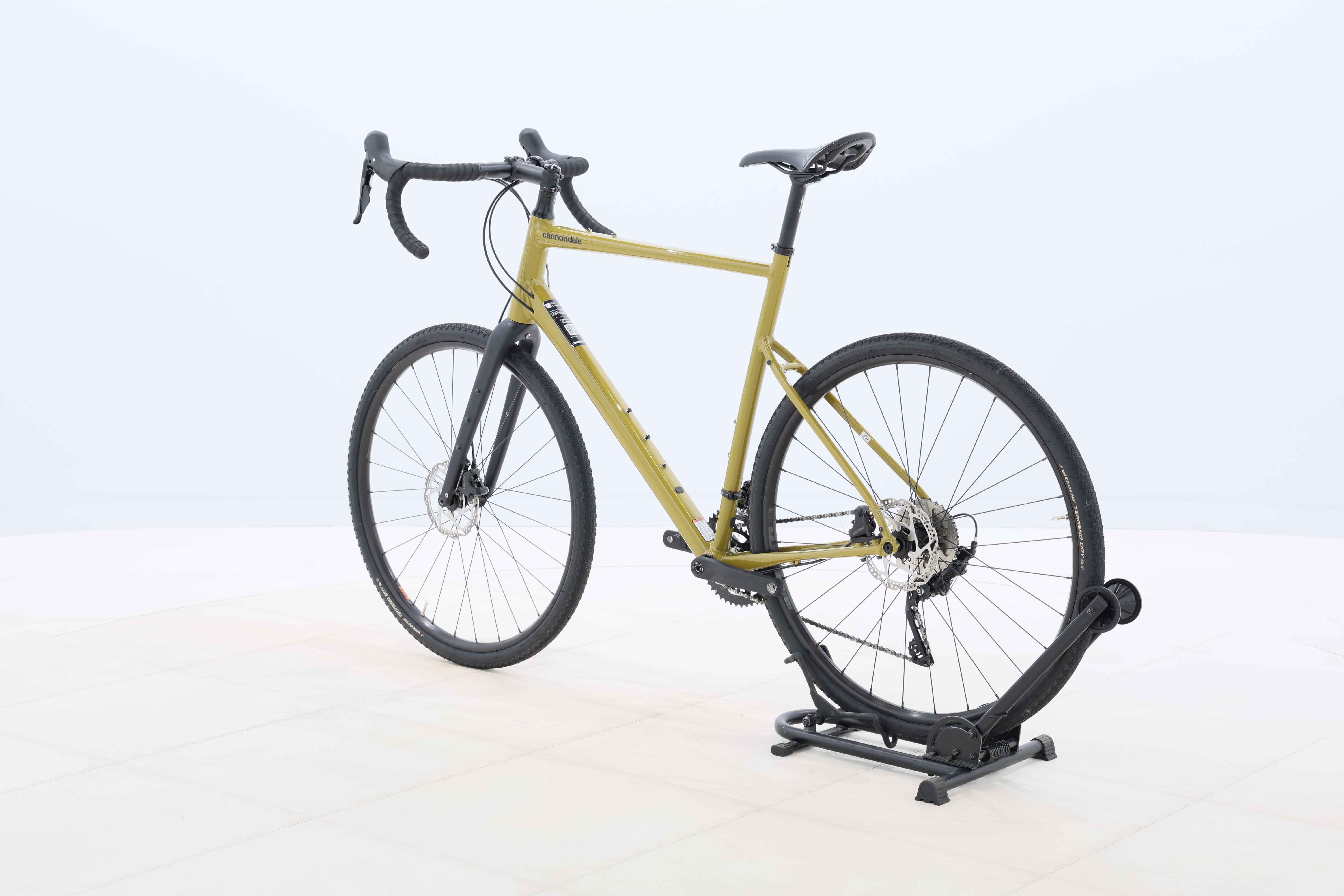 6b5e8bc0-f0d5-4c22-ba64-d1a0181ea174