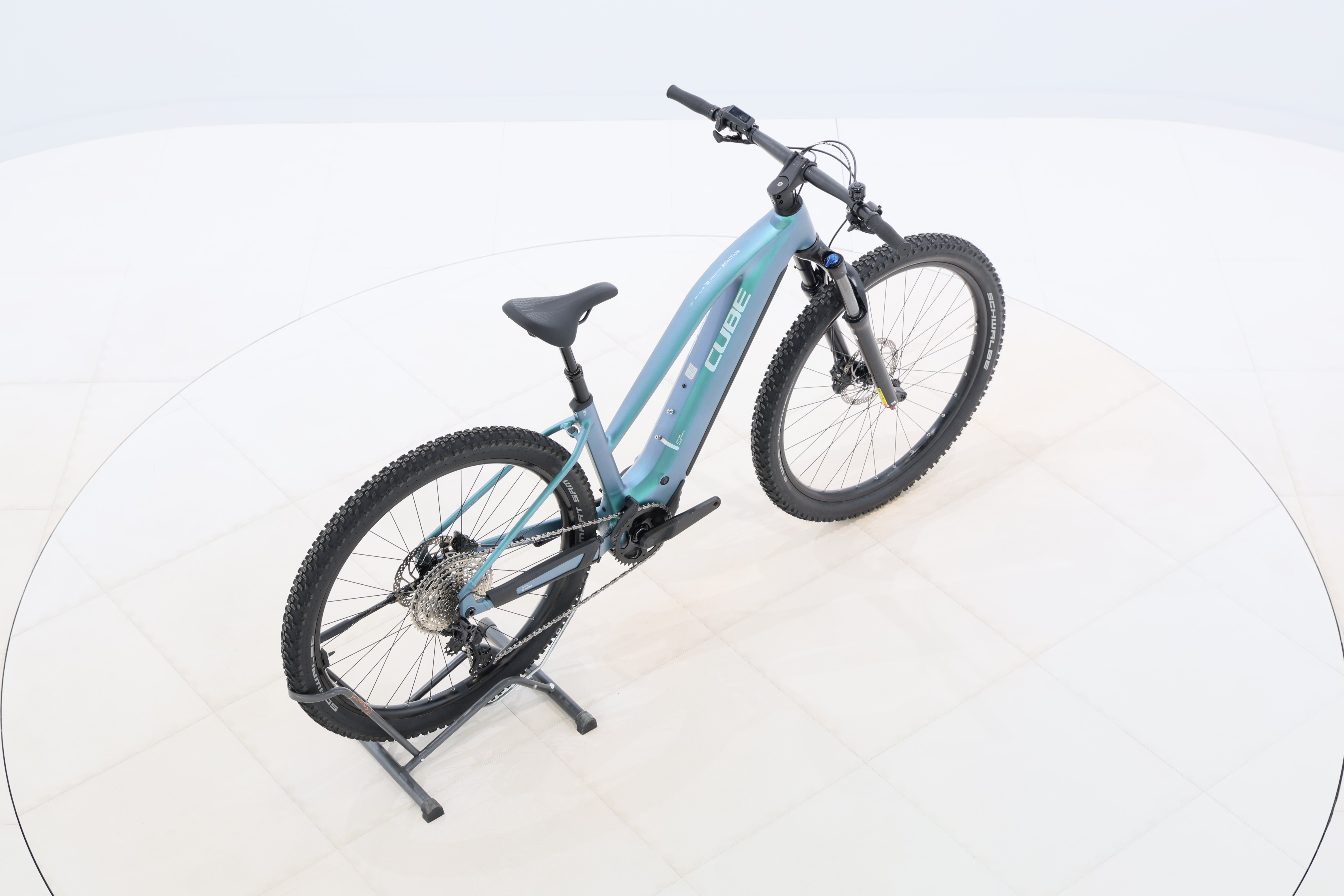 47dde684-fd44-4d64-bcc3-21e990cff12a