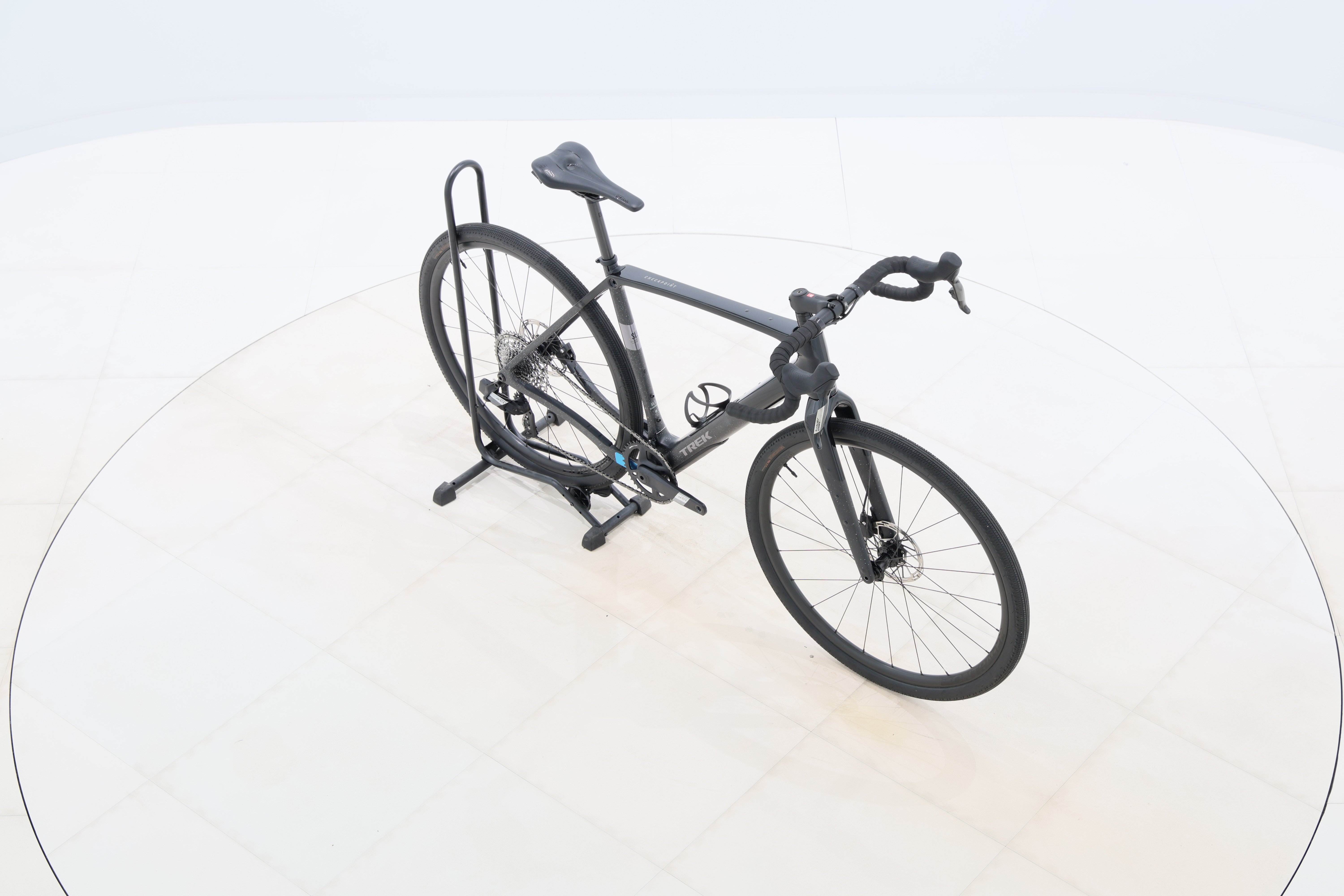 03845516-cf17-43fd-9172-483323622a1a