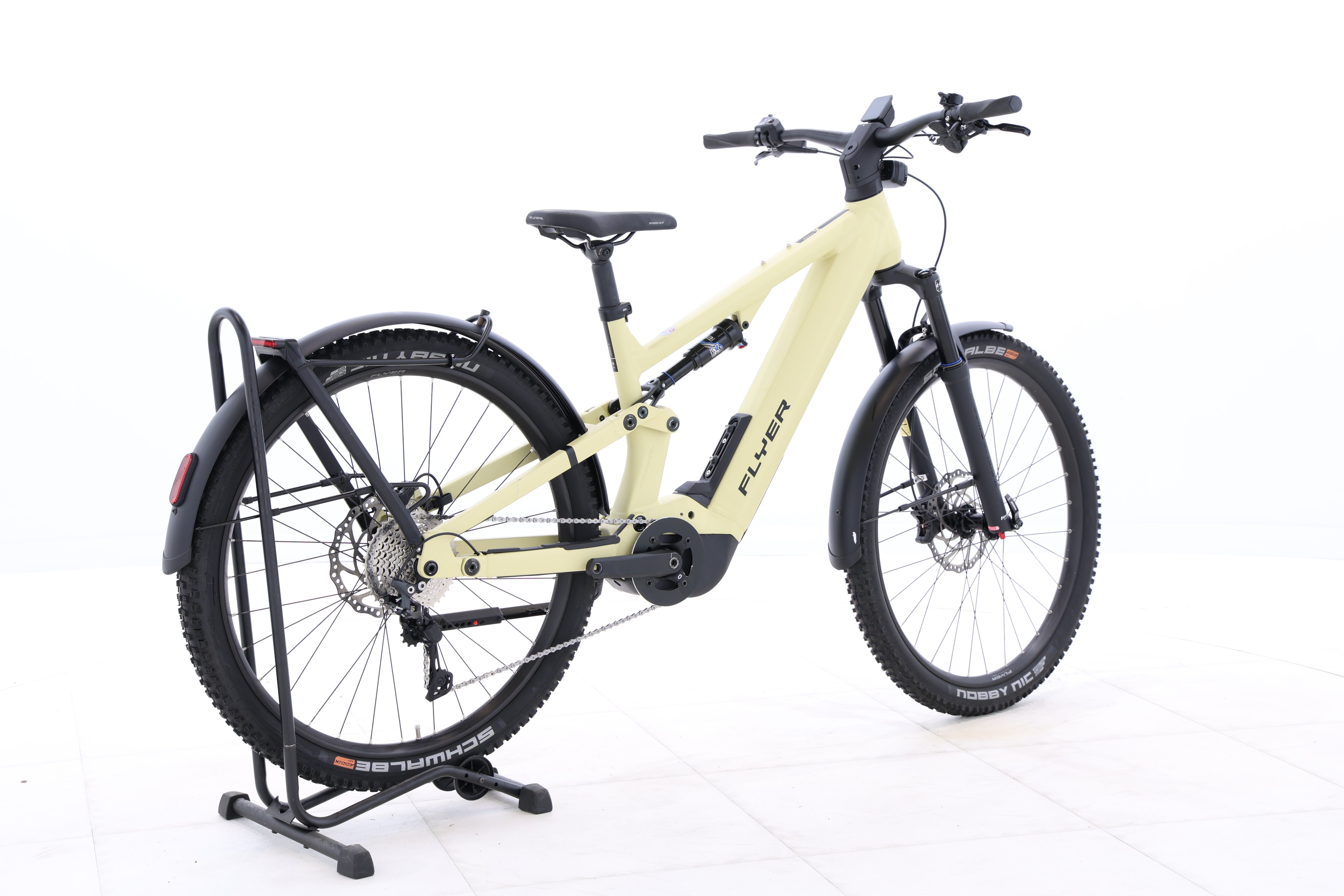 8c0549f5-ef21-4b55-b2d9-134e3e1bc11a