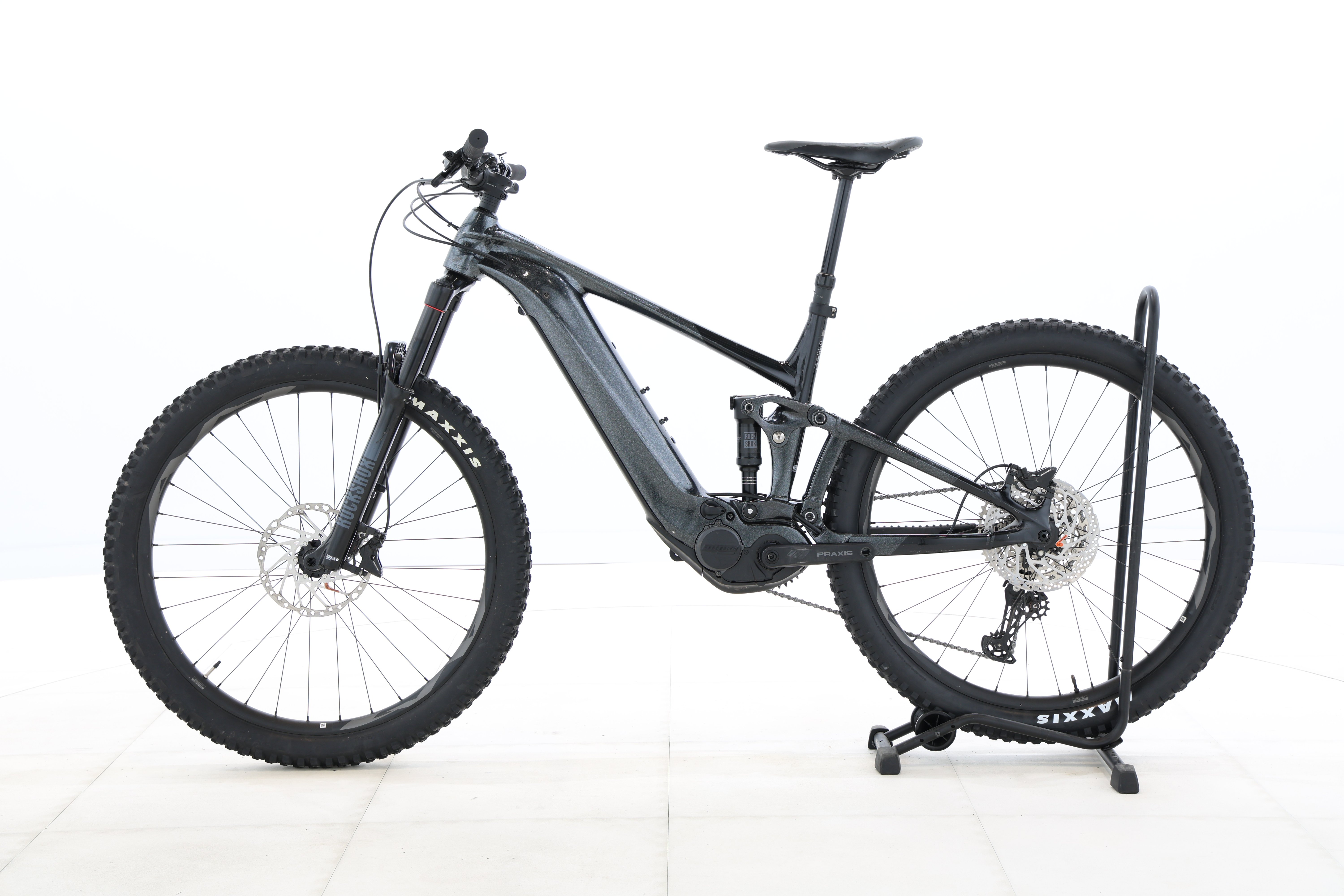 fa85b715-eb30-4e3a-ae10-02a8edc5236a