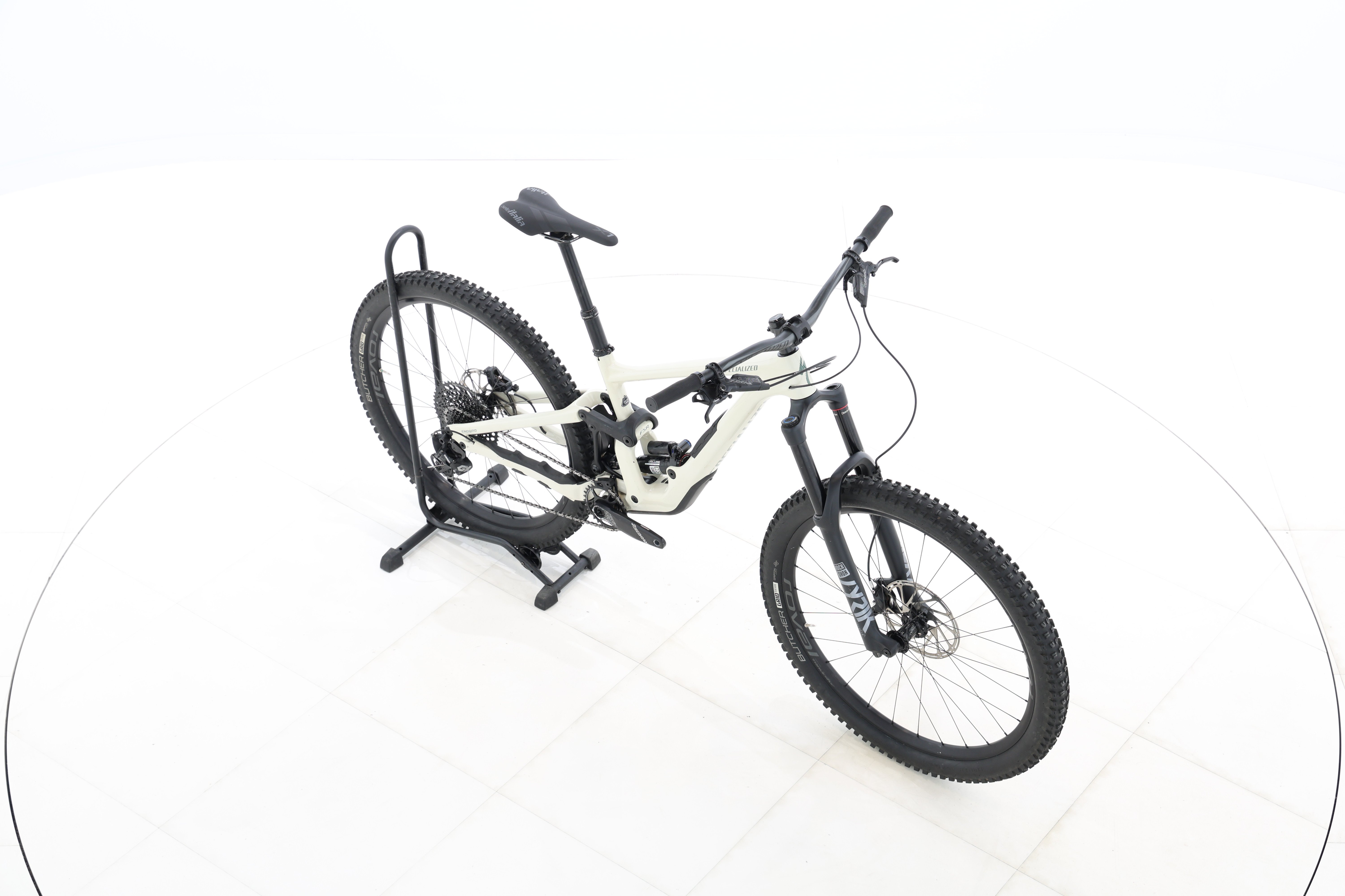 b590fe33-77ab-4349-a59e-7bfcff55e1d6