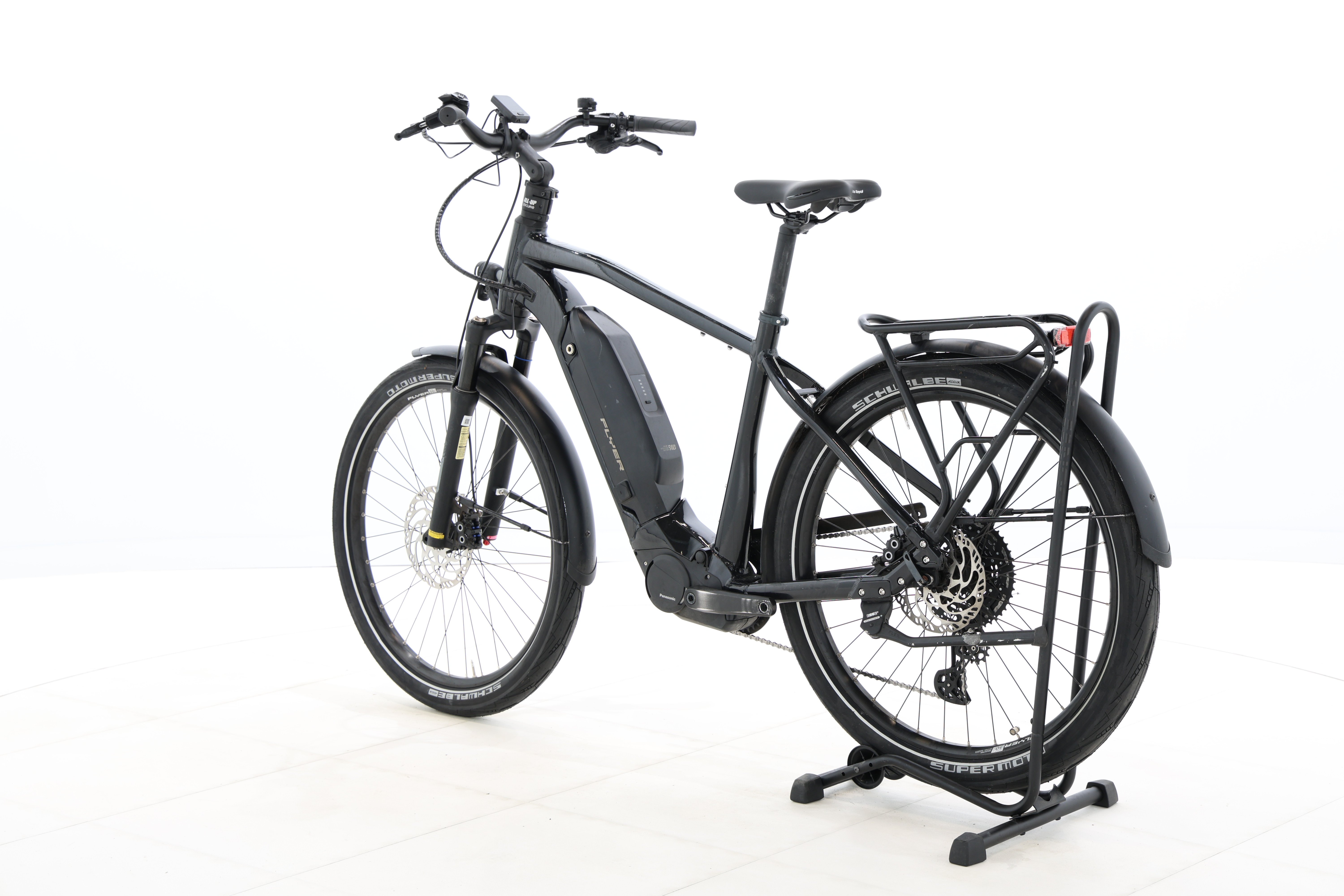 e82268bd-1a24-46a5-a566-5d4057fd9db1