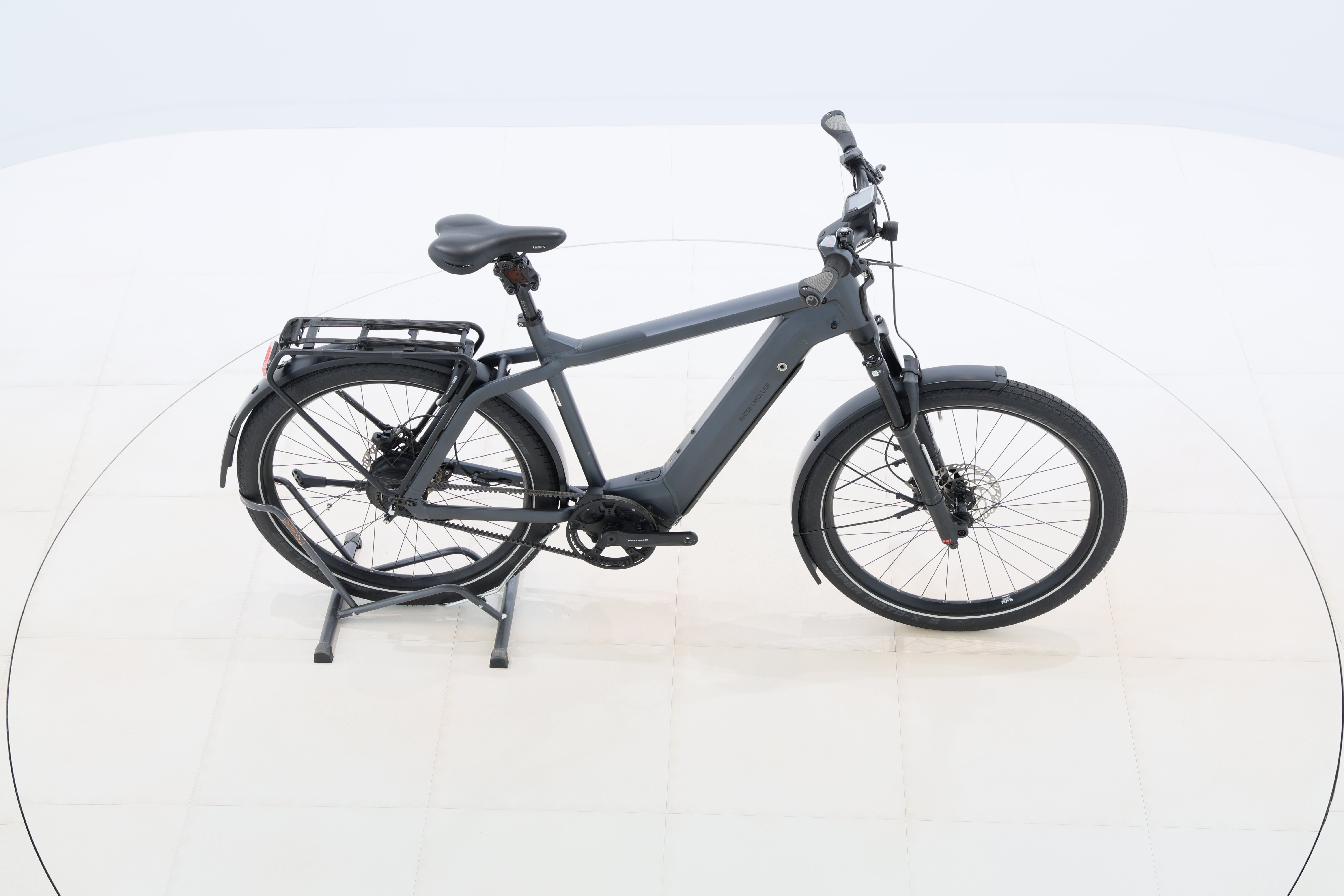 ebb9d5dc-1ee8-4737-af25-cec79a3bcb02