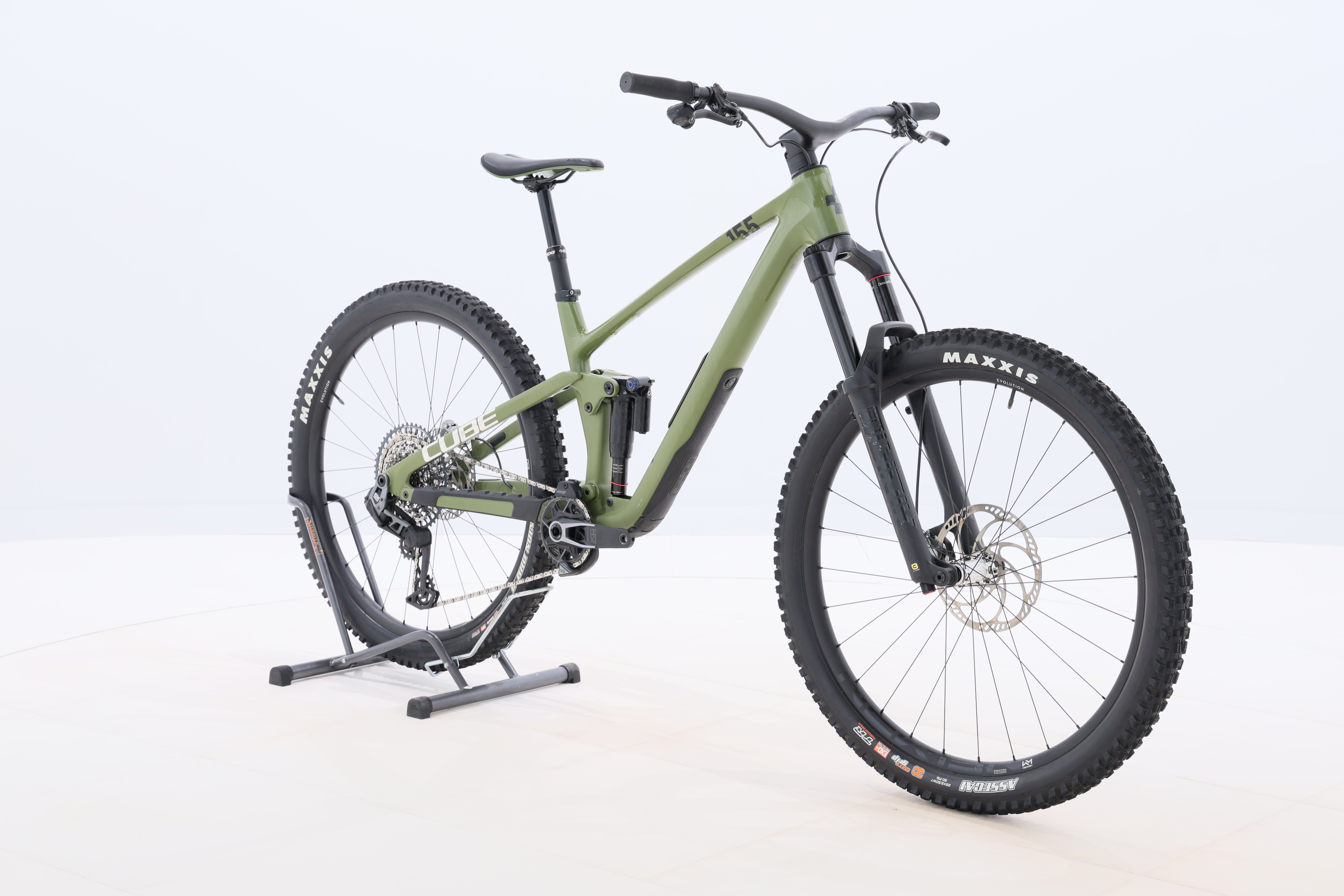 b358b427-2cb1-4d9a-bd59-90ead37ea160