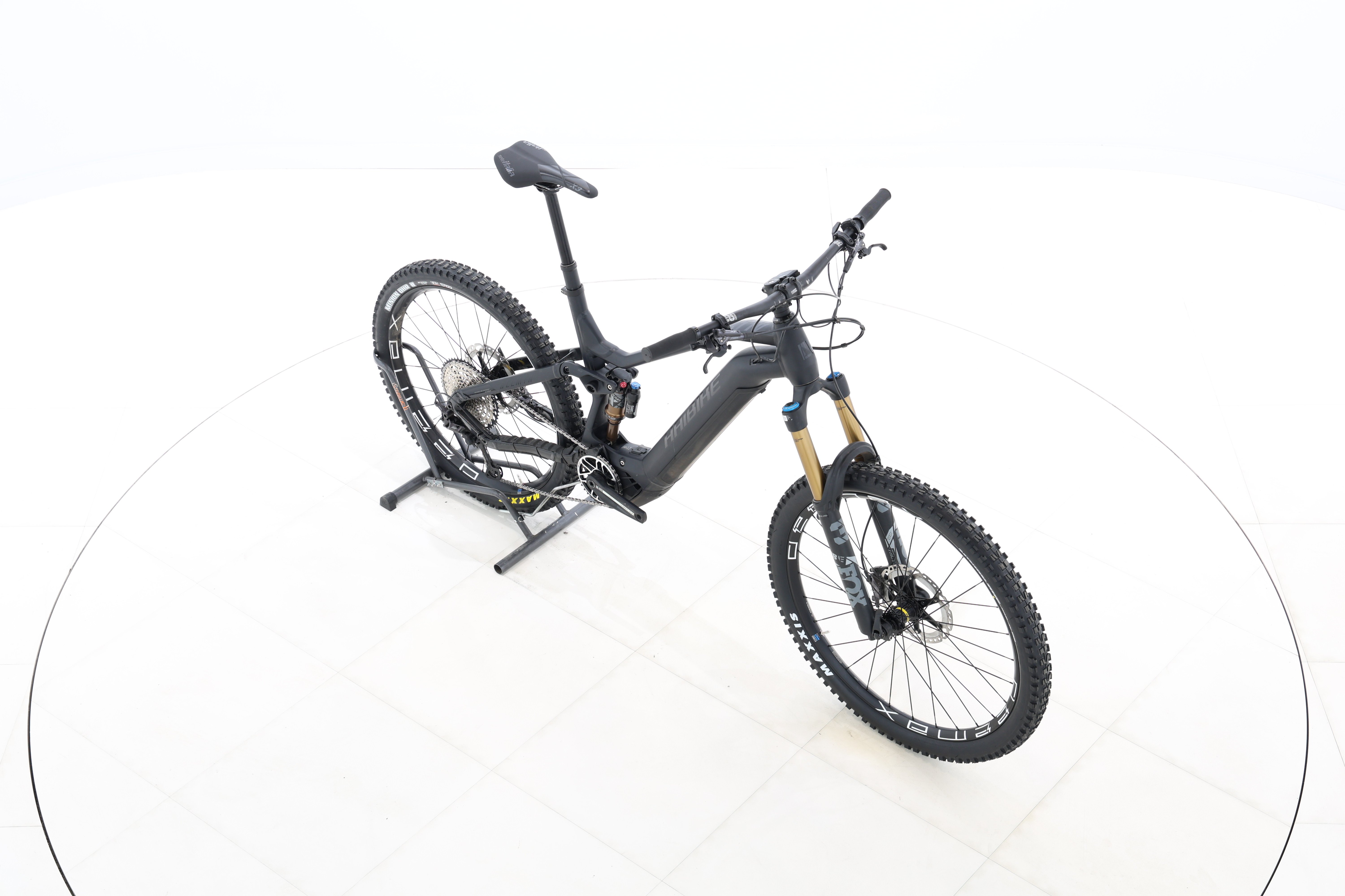 8f9d82d1-c05e-4586-833e-222f8dafcf83