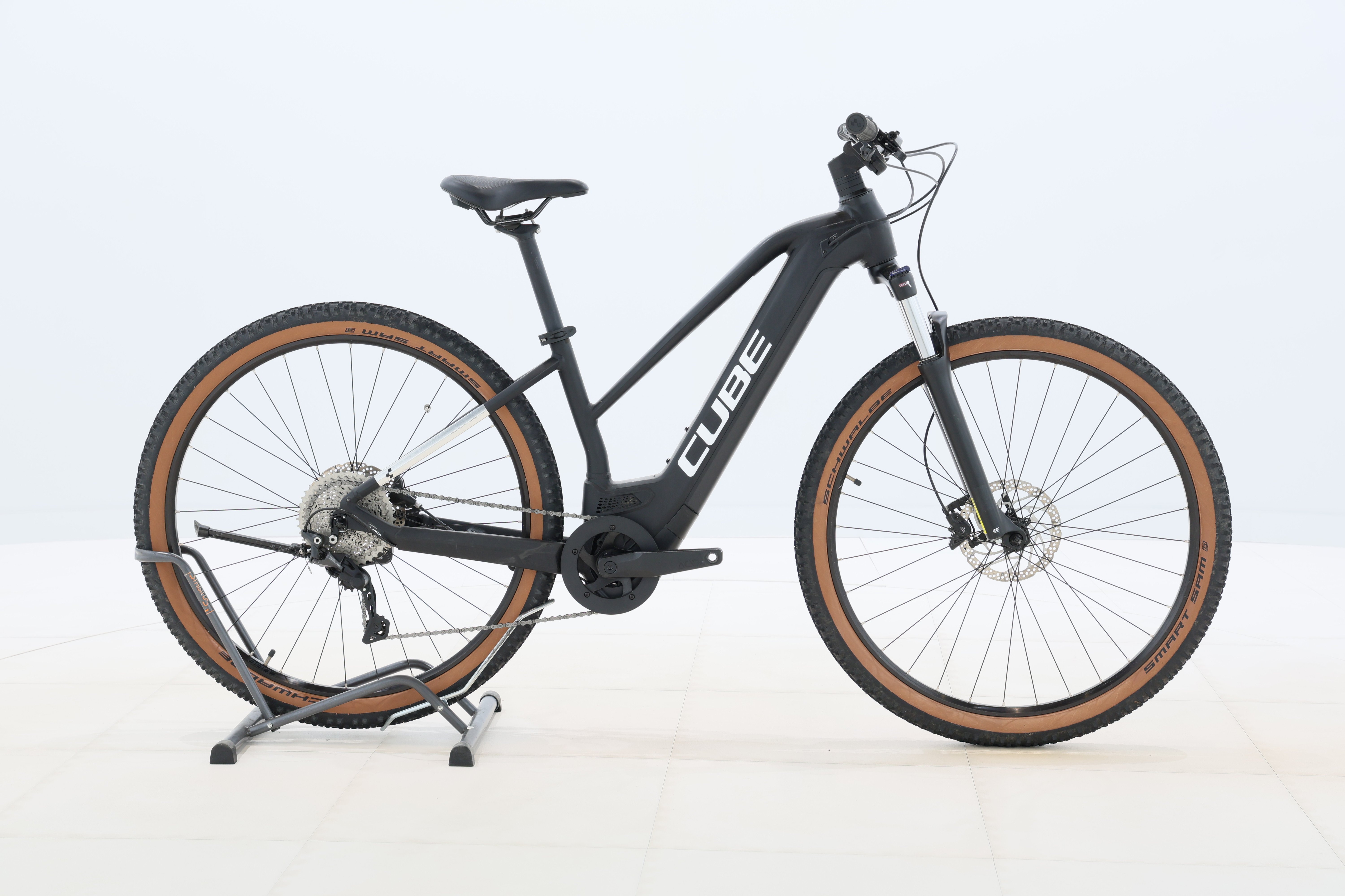 312b01b9-c6eb-4f16-bfaf-2e6246314c0d